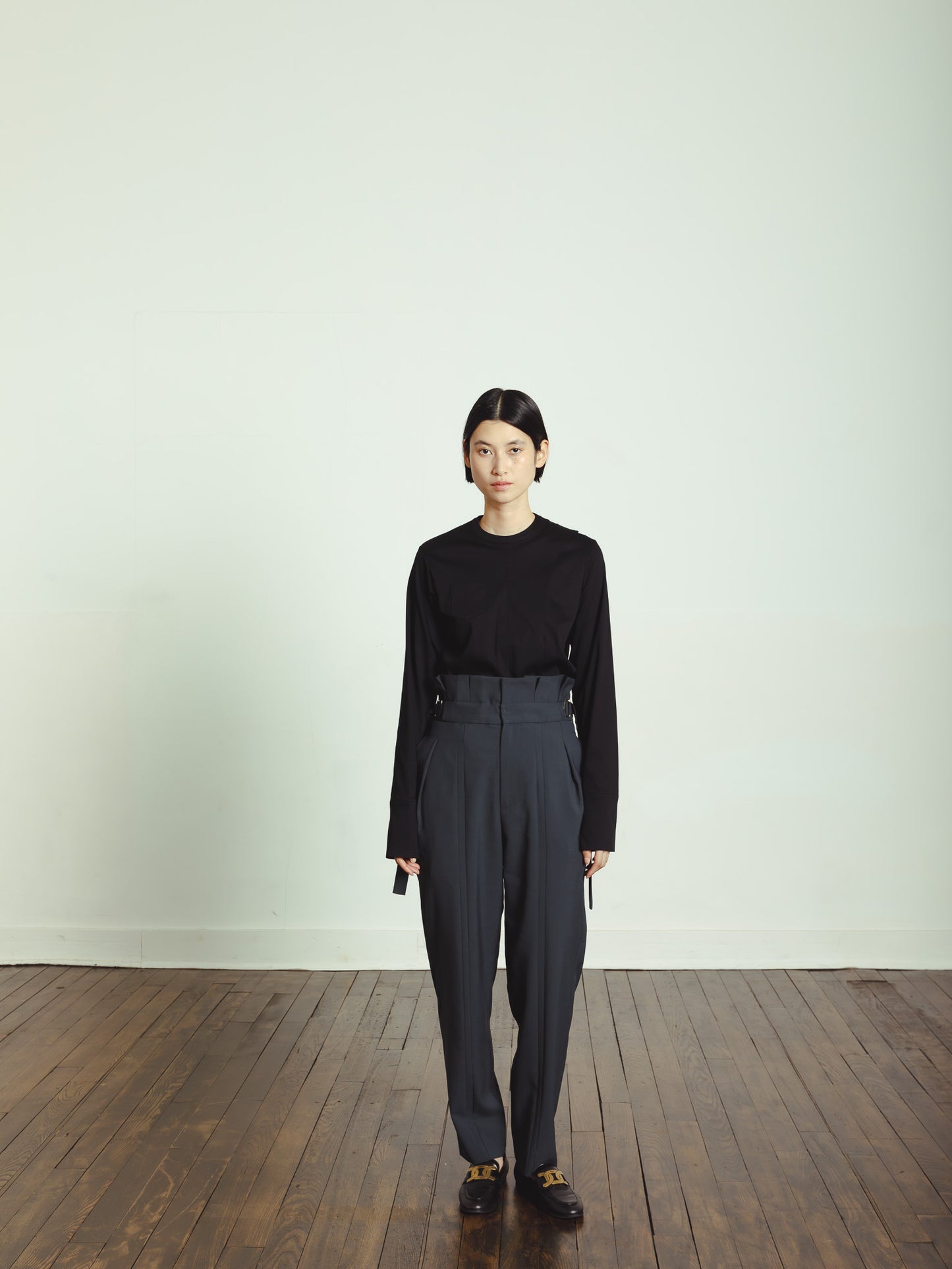 DETAIL LONG T-SHIRT