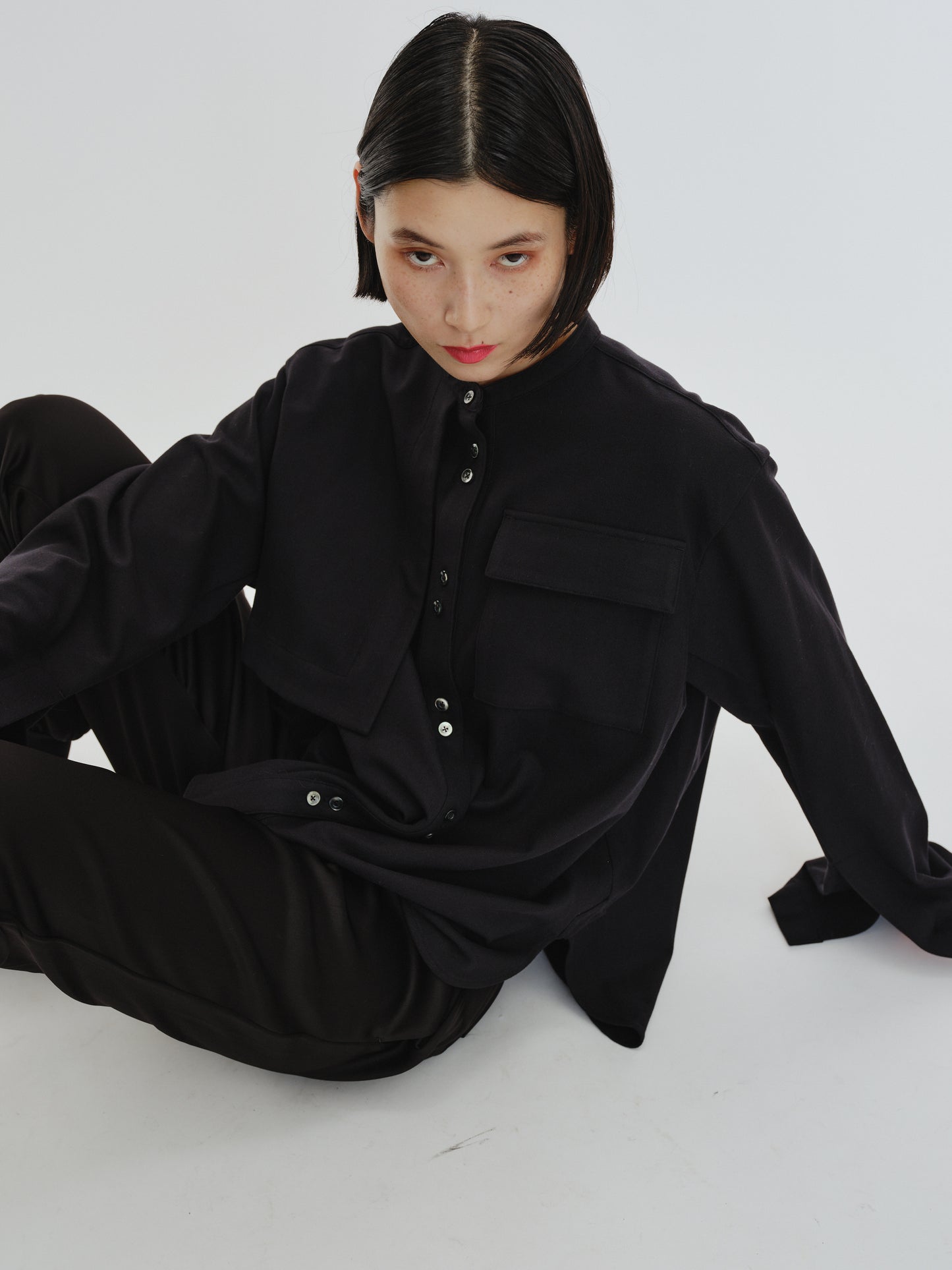 BUTTON SHIRT