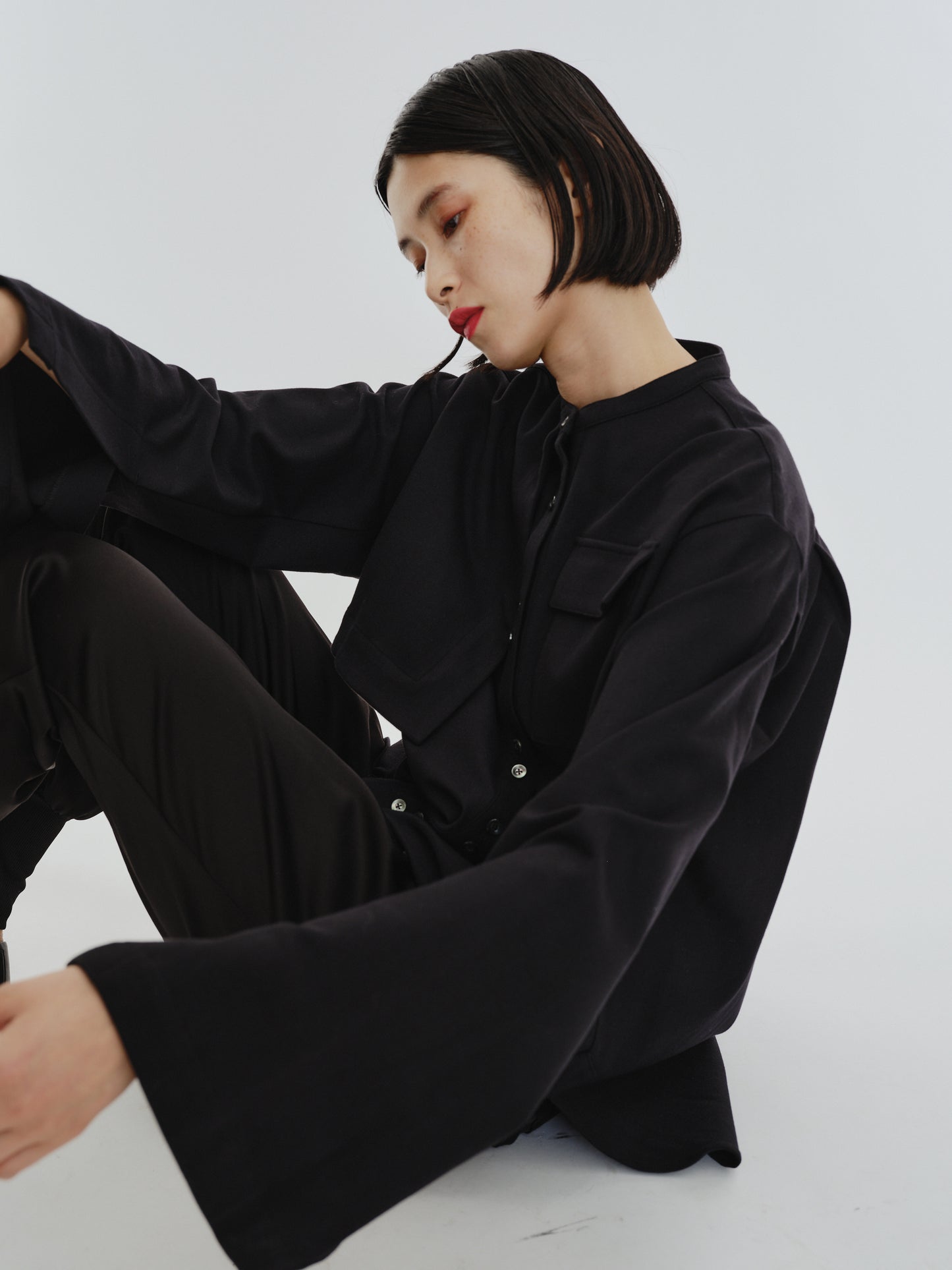 BUTTON SHIRT