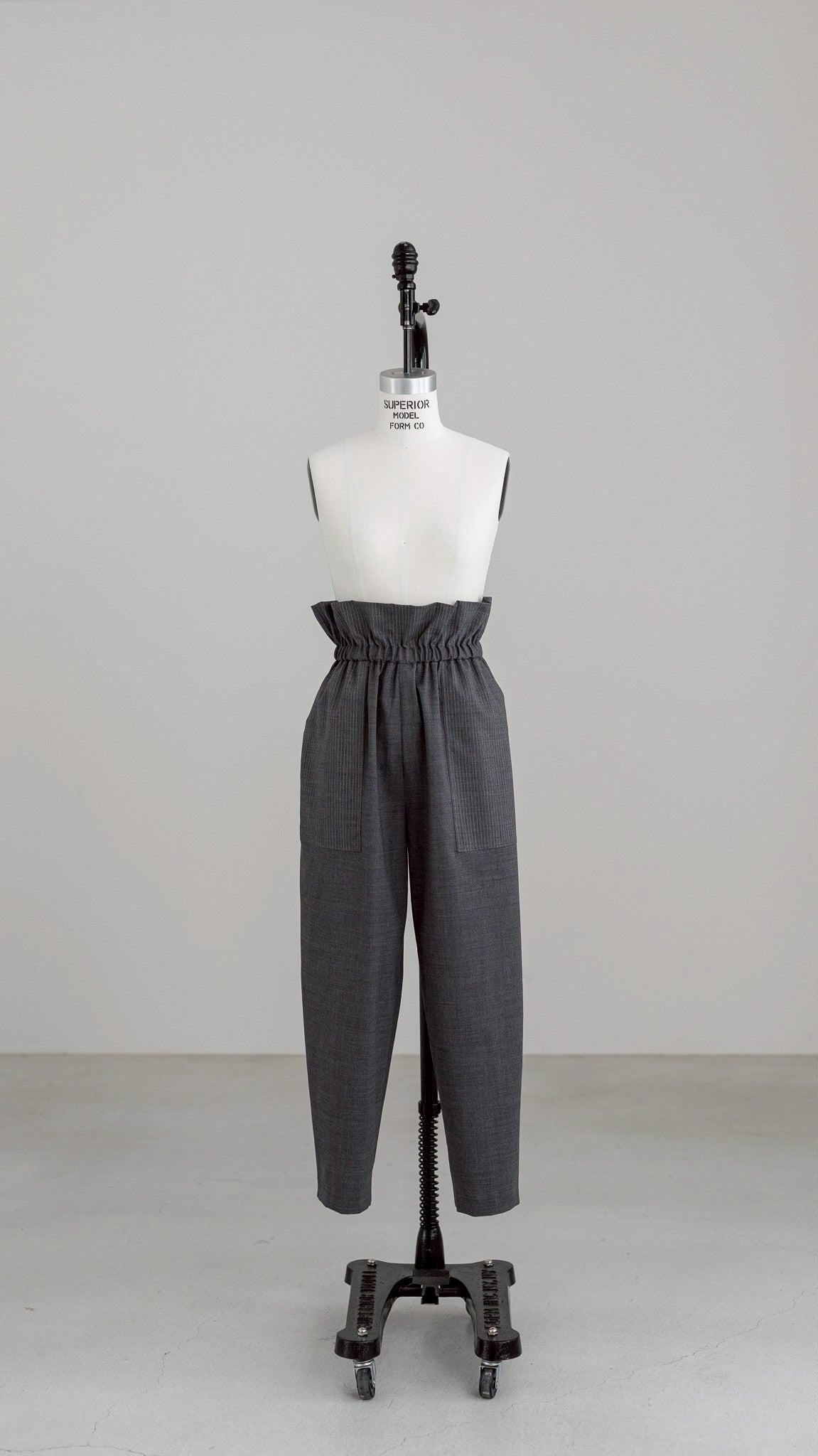 【PRE-ORDER】Petal Pants(2color)