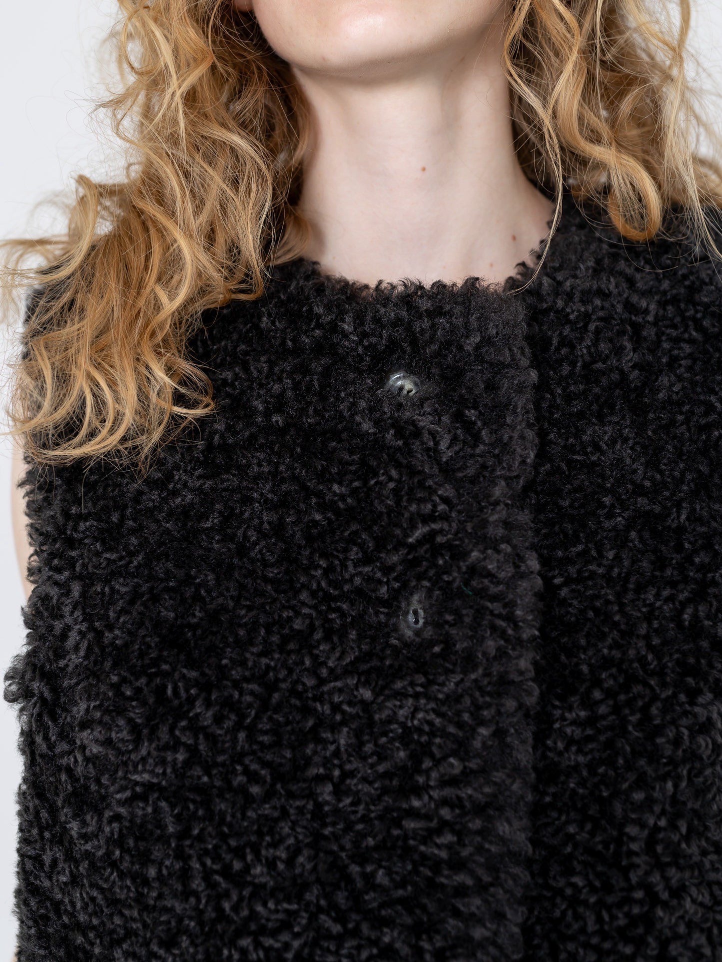 【PRE-ORDER】Boa Vest(2color)