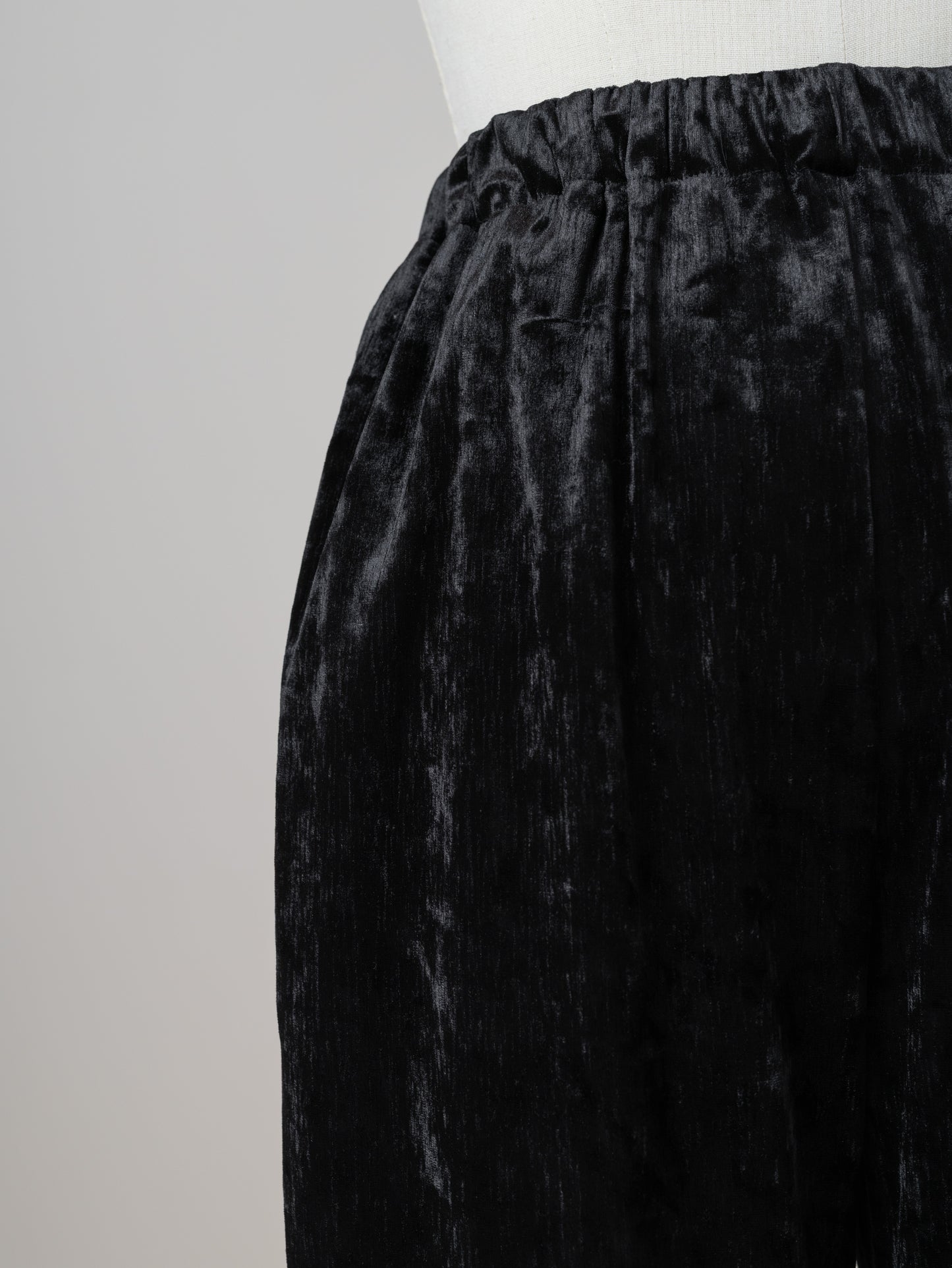 【PRE ORDER】Velour Straight Pants