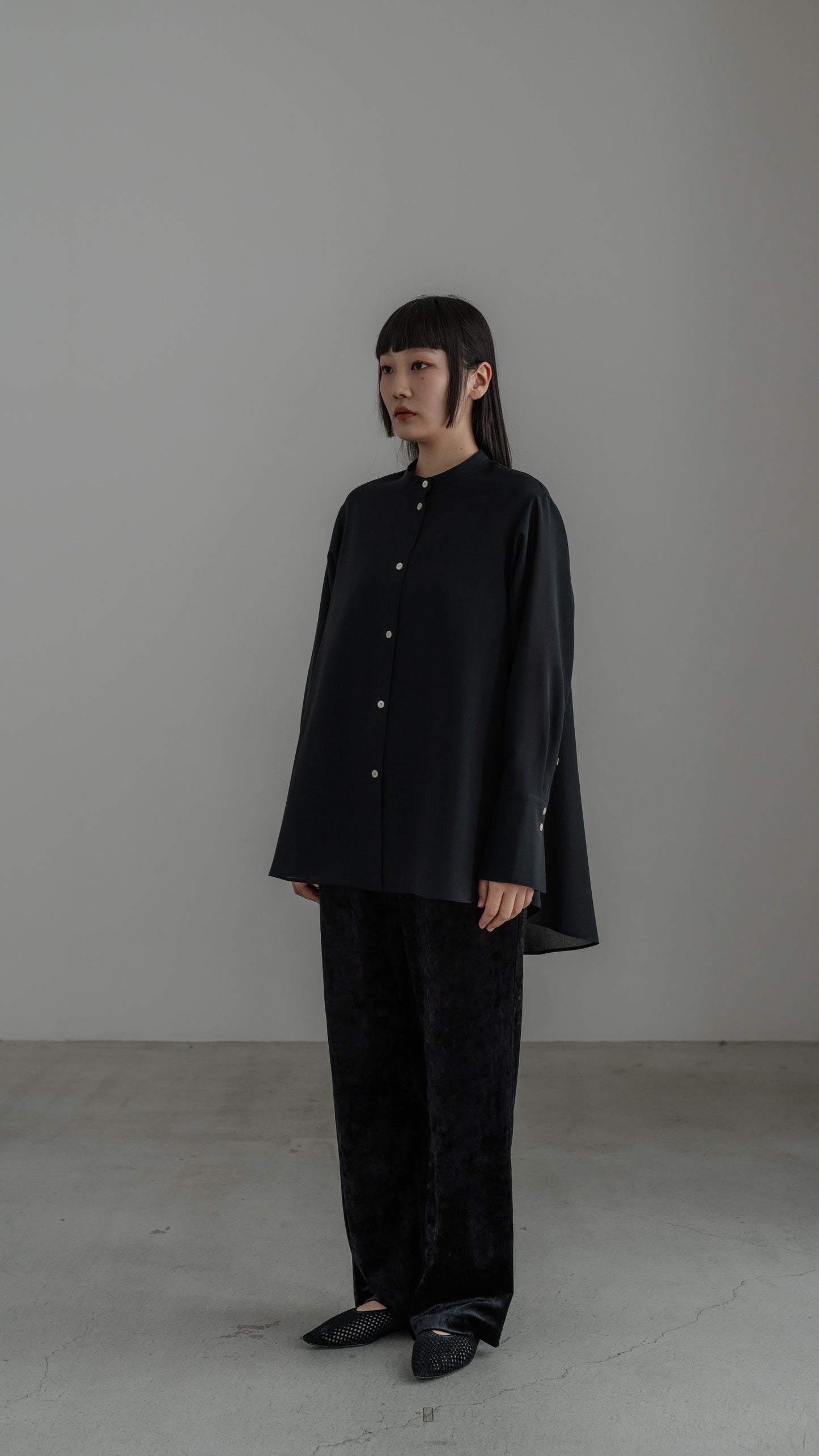【PRE ORDER】Sheer Nuance Shirt (Black)