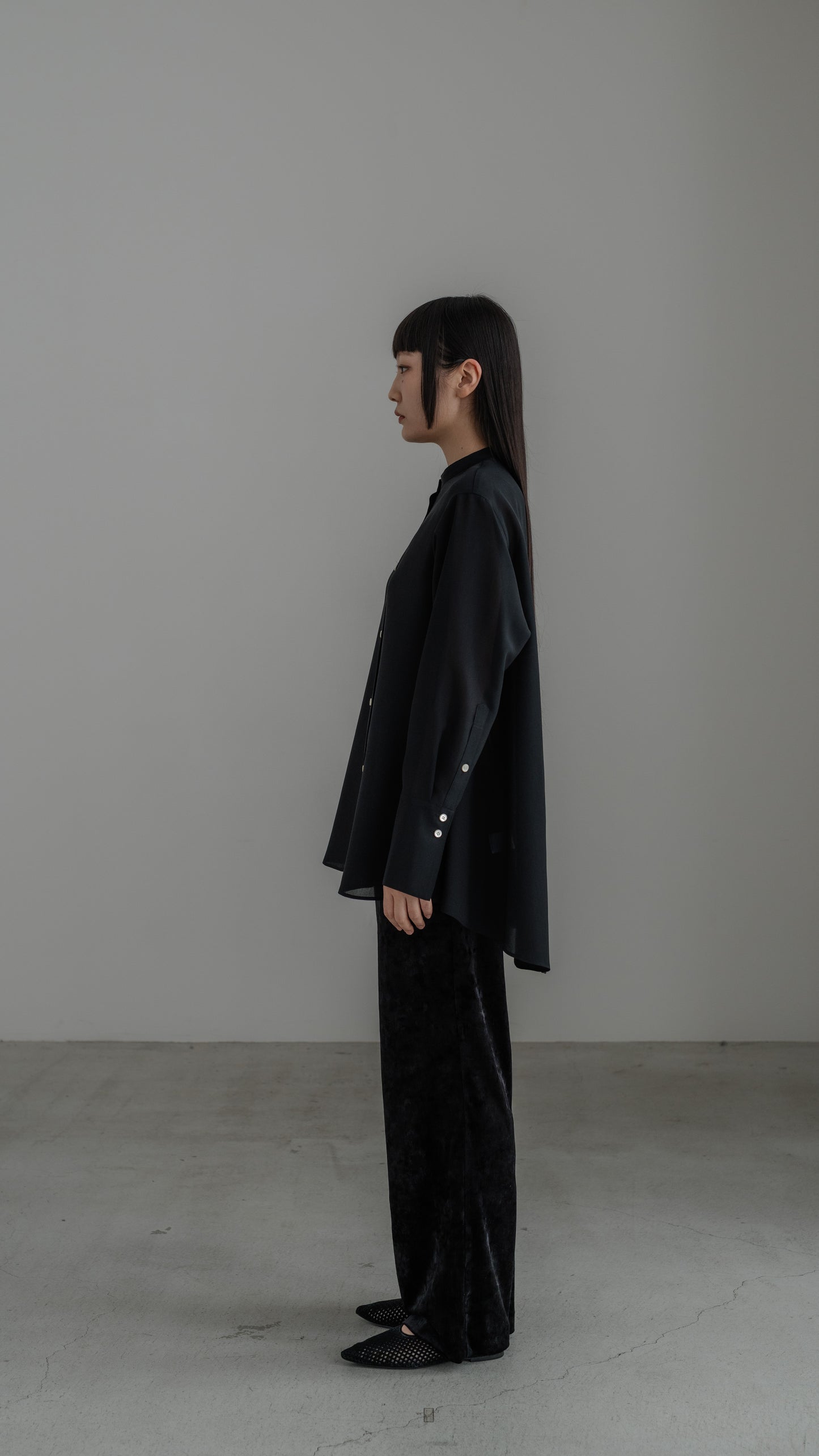 【PRE ORDER】Sheer Nuance Shirt (Black)