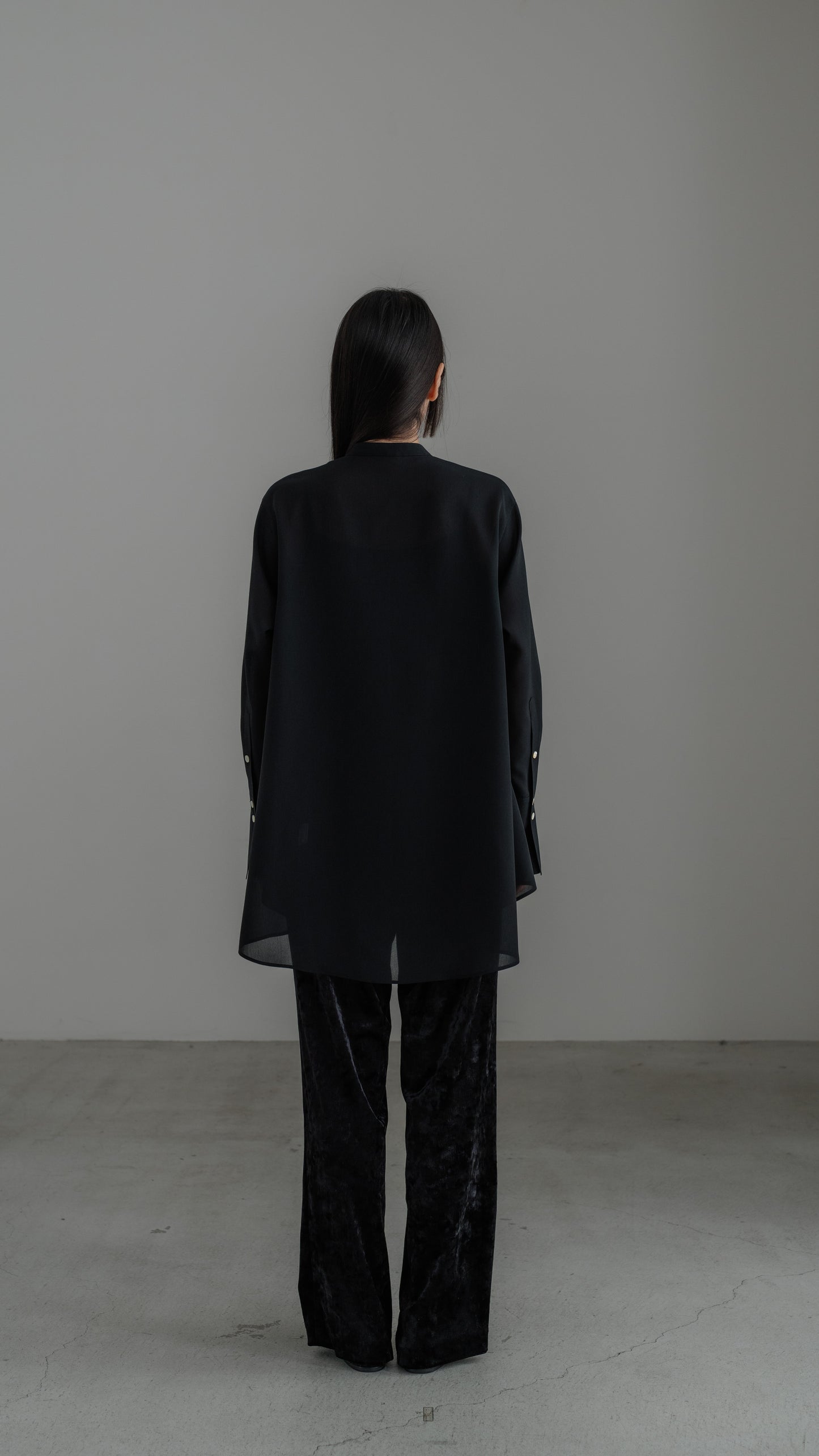 【PRE ORDER】Sheer Nuance Shirt (Black)