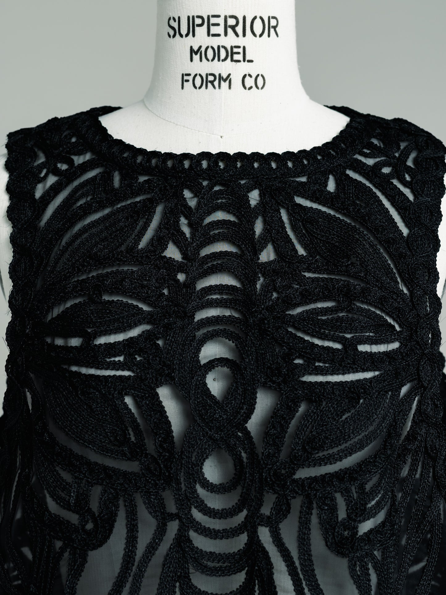 【PRE ORDER】Embroidery Vest