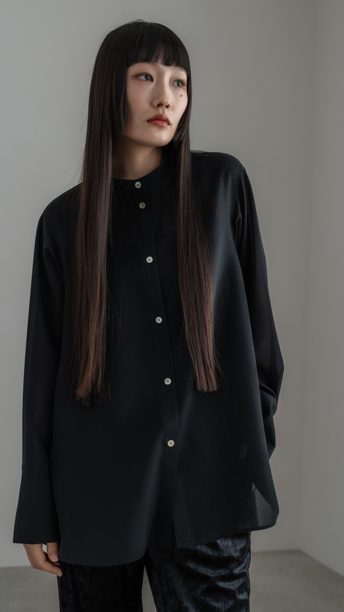 【PRE ORDER】Sheer Nuance Shirt (Black)