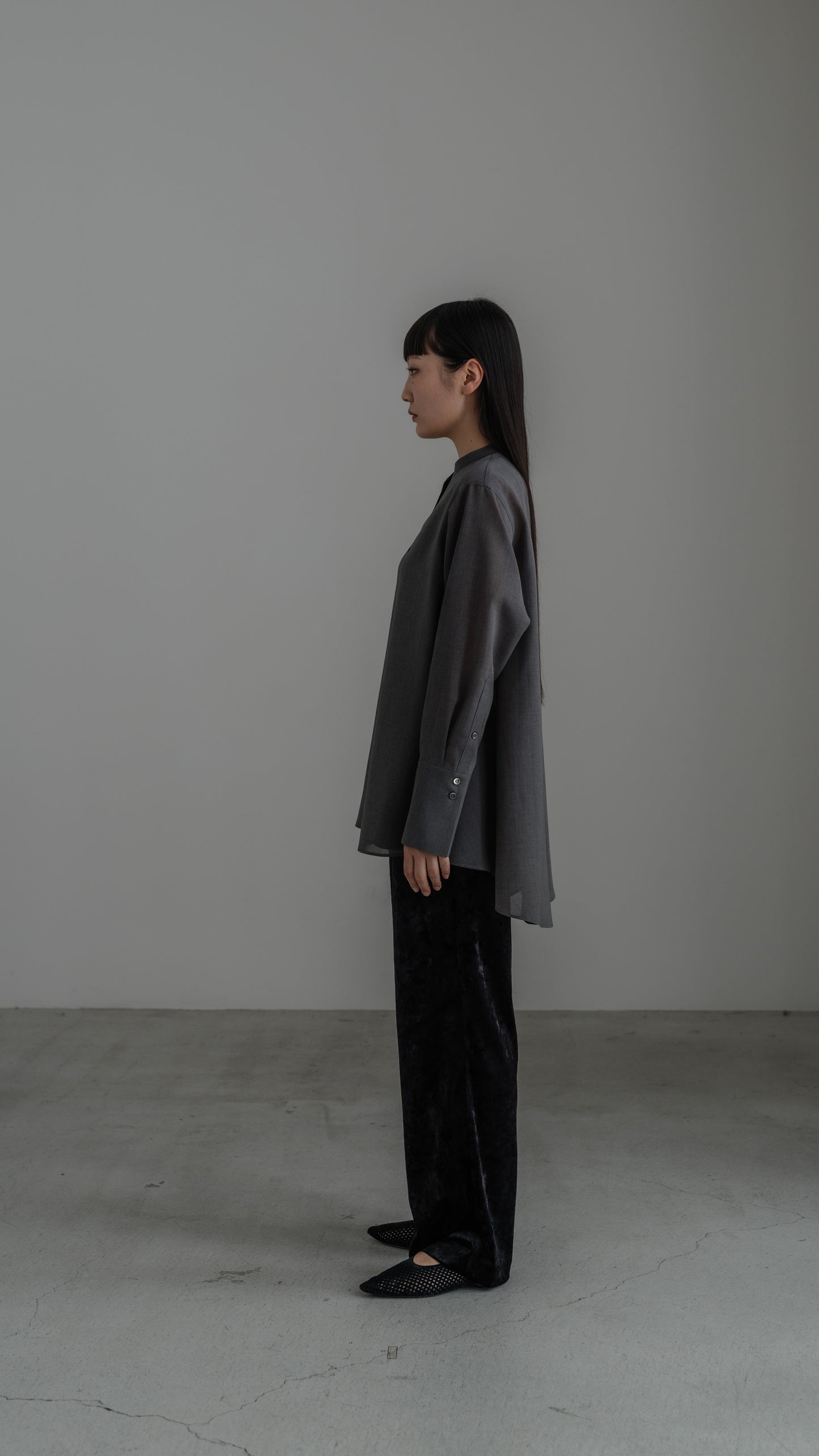 【PRE ORDER】Sheer Nuance Shirt (Gray)
