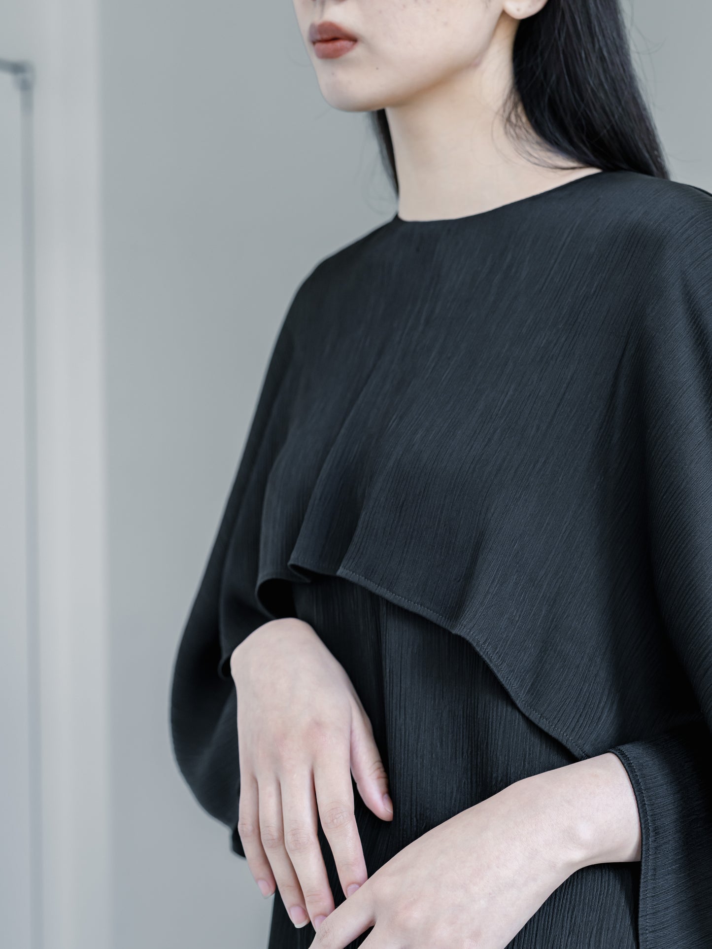 【PRE ORDER】Satin Crepe Cape