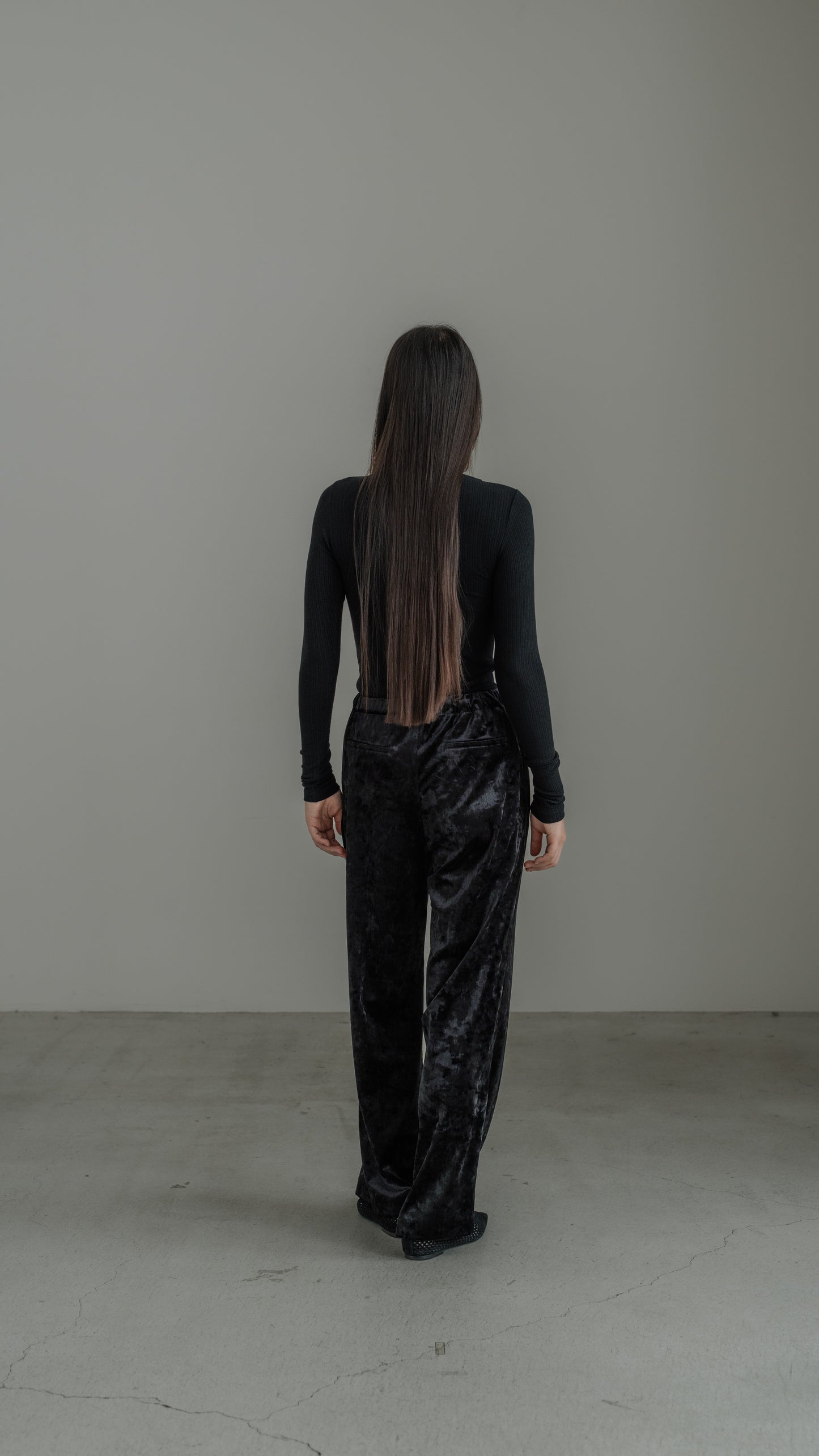 【PRE ORDER】Velour Straight Pants