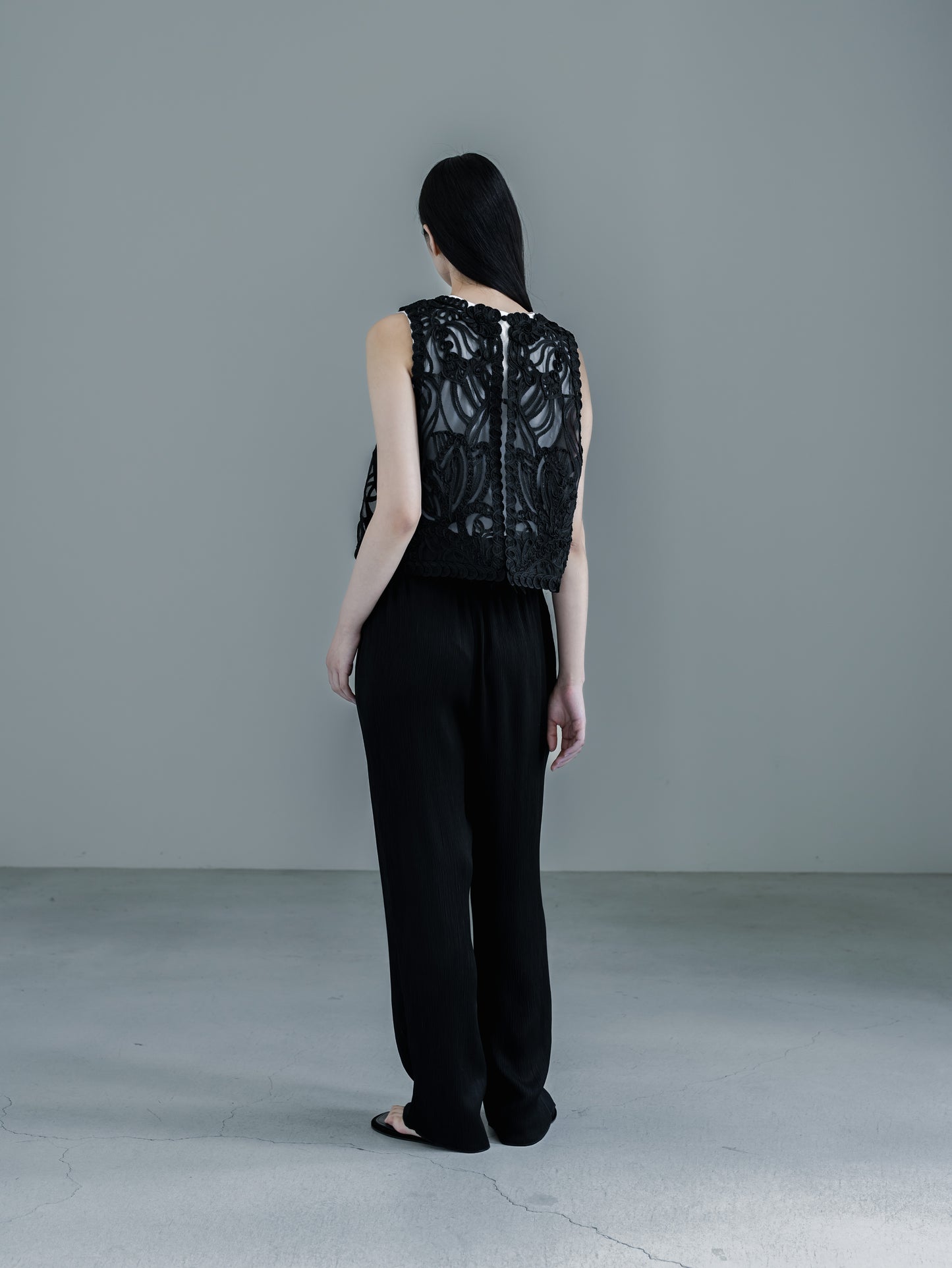 【PRE ORDER】Embroidery Vest