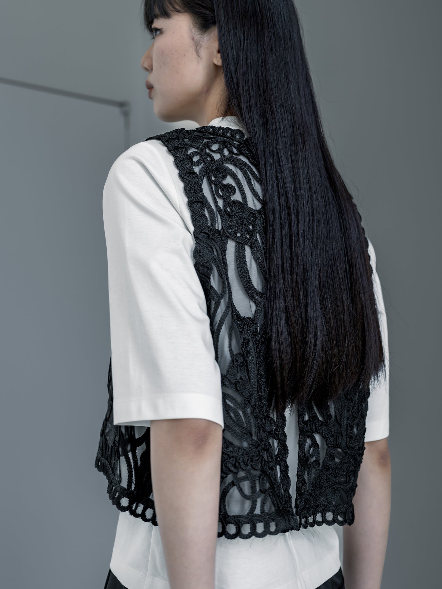 【PRE ORDER】Embroidery Vest
