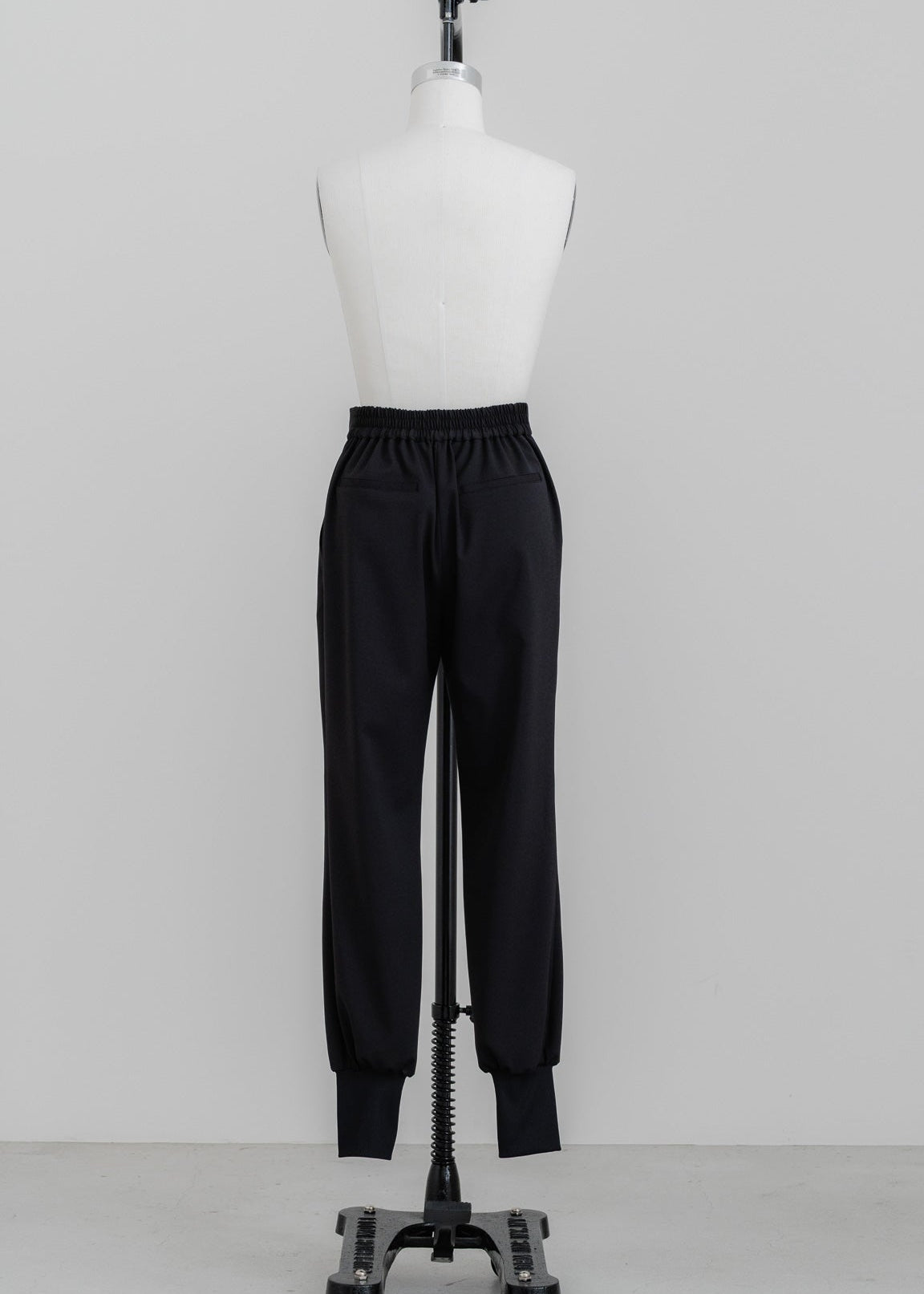 【PRE ORDER】Airy Form Belle Pants(black)