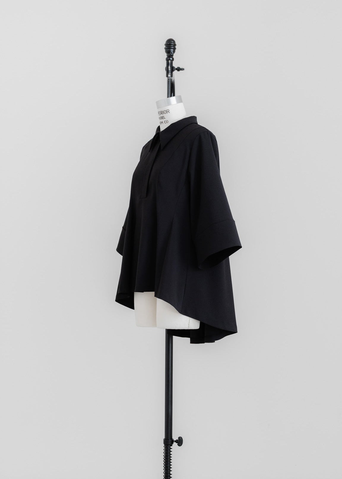 【PRE ORDER】Airy Form Shirt(black)
