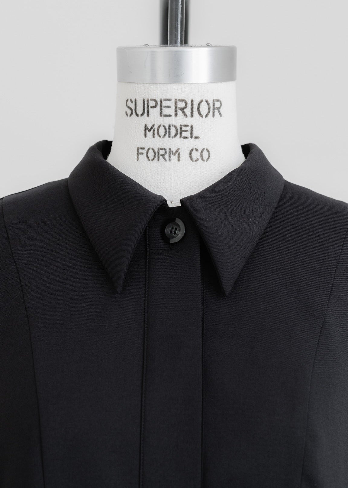 【PRE ORDER】Airy Form Shirt(black)