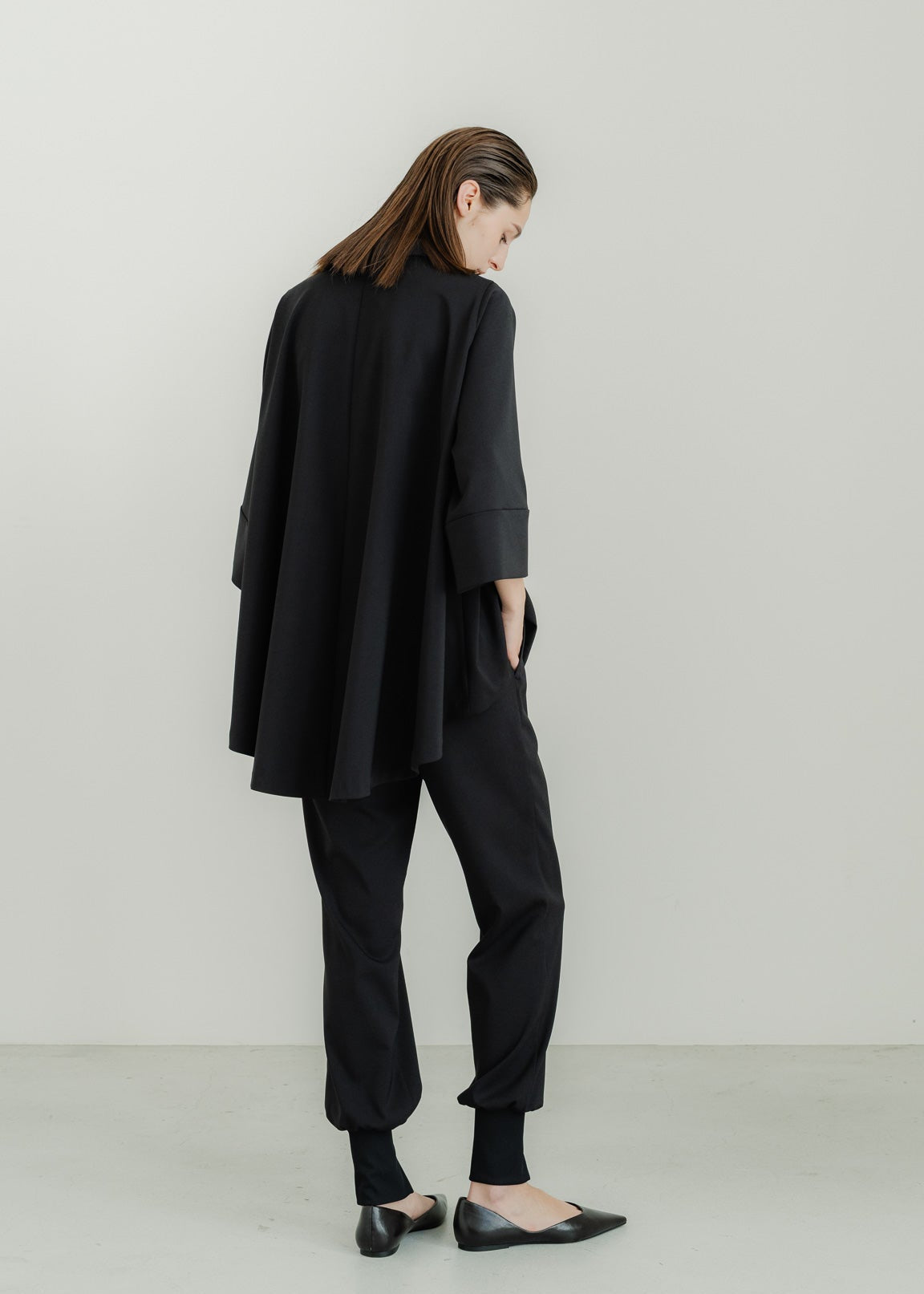 【PRE ORDER】Airy Form Shirt(black)
