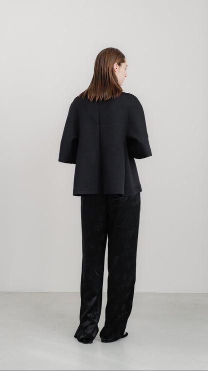 Form Pullover
