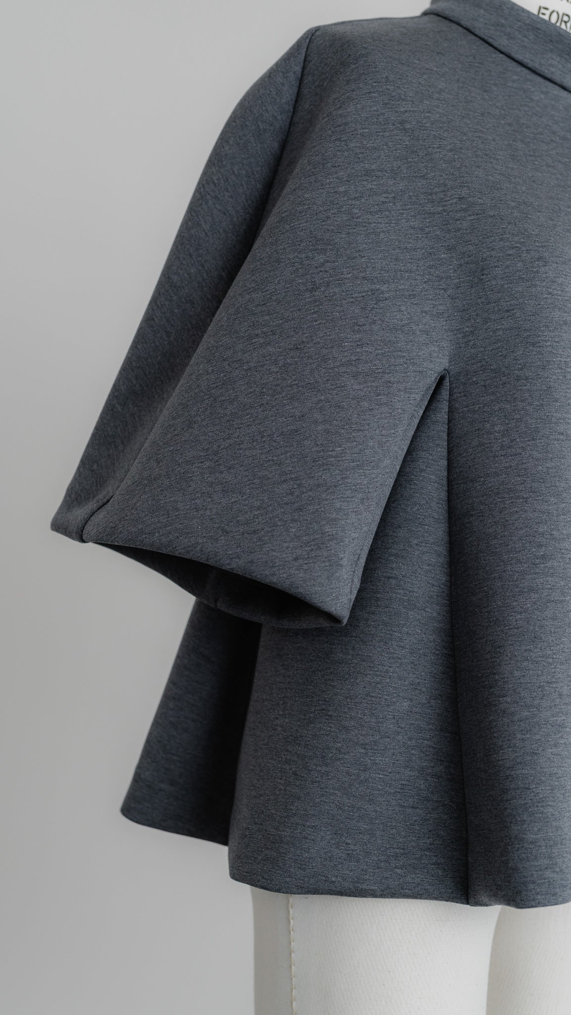 Form Pullover
