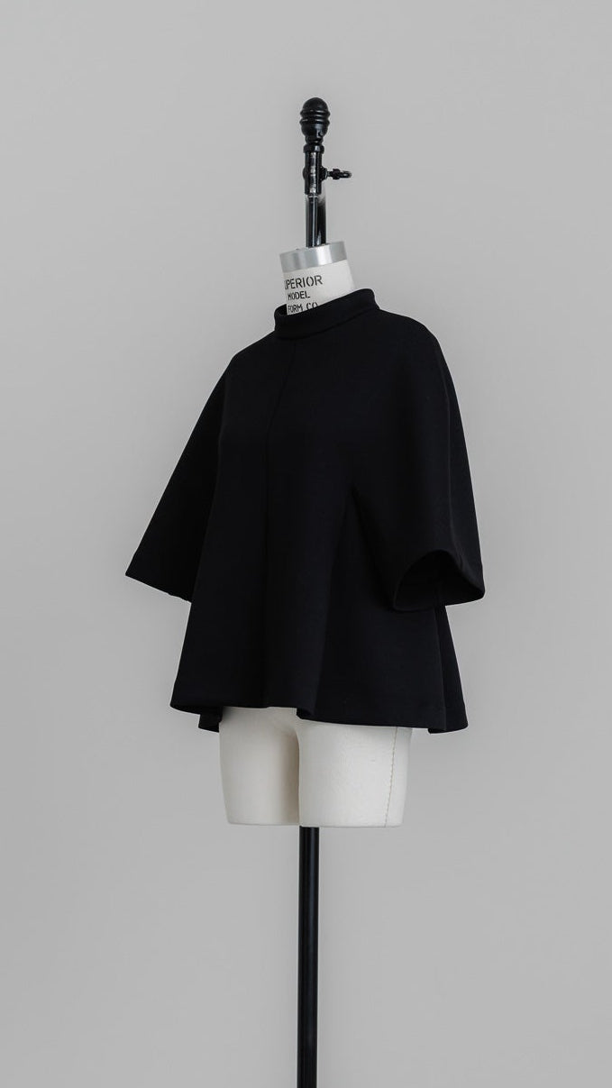 Form Pullover