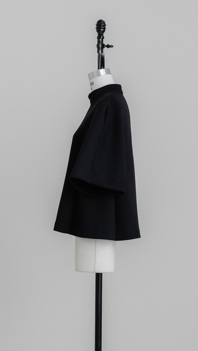 Form Pullover