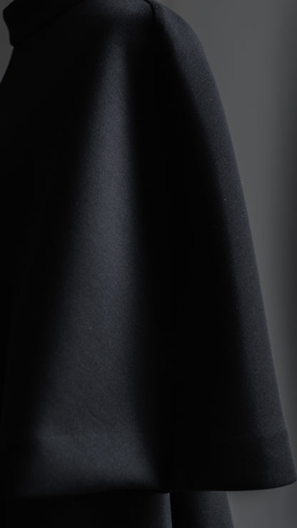 Form Pullover