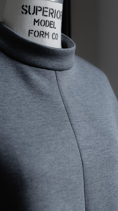 Form Pullover