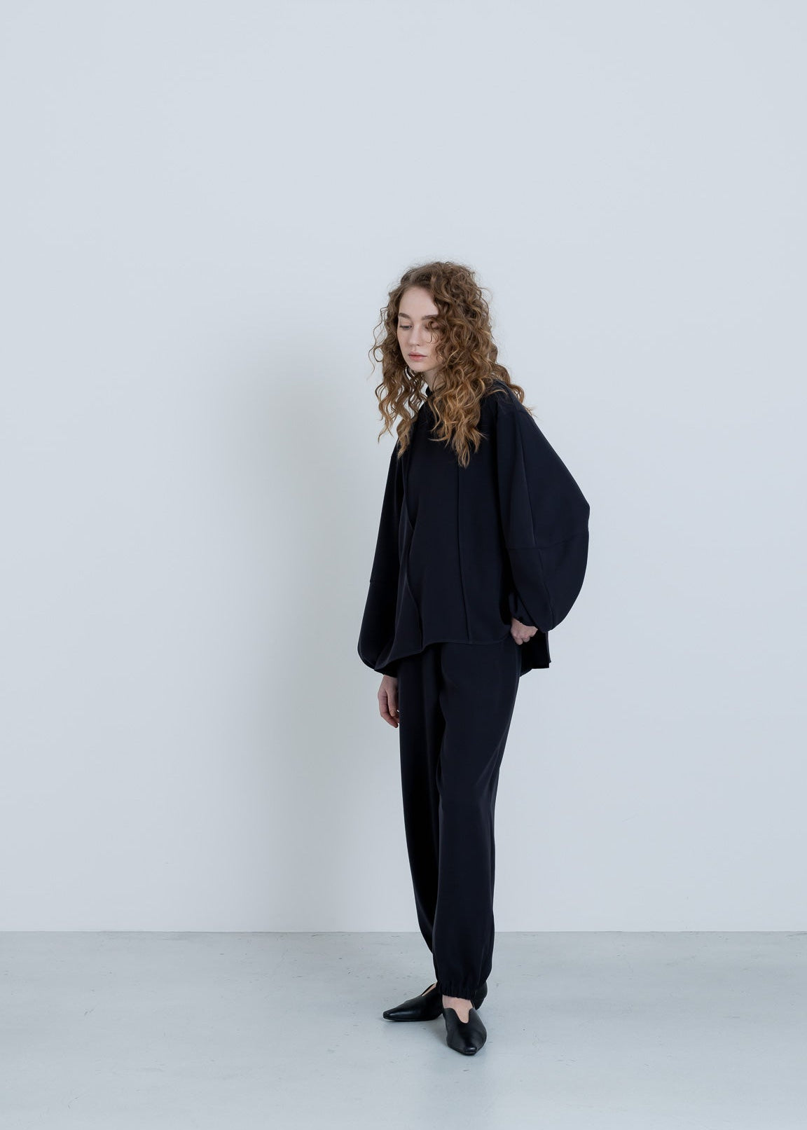 【PRE-ORDER】wave blouse(2color)