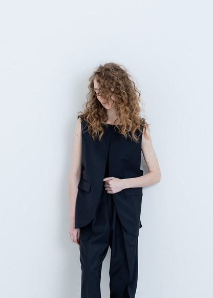 【PRE-ORDER】back pleats vest(2color)