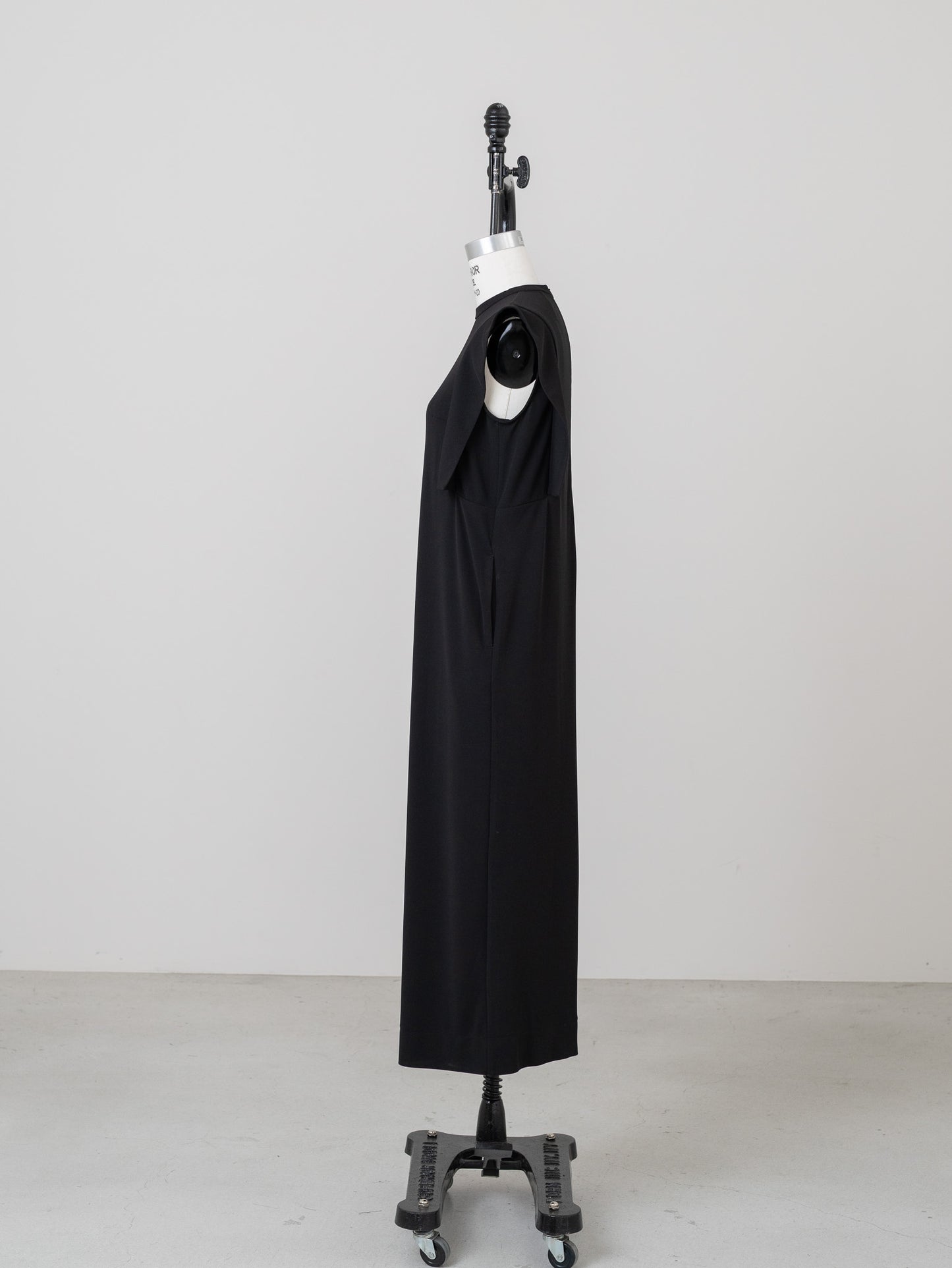 【PRE ORDER】Melt Flow Dress