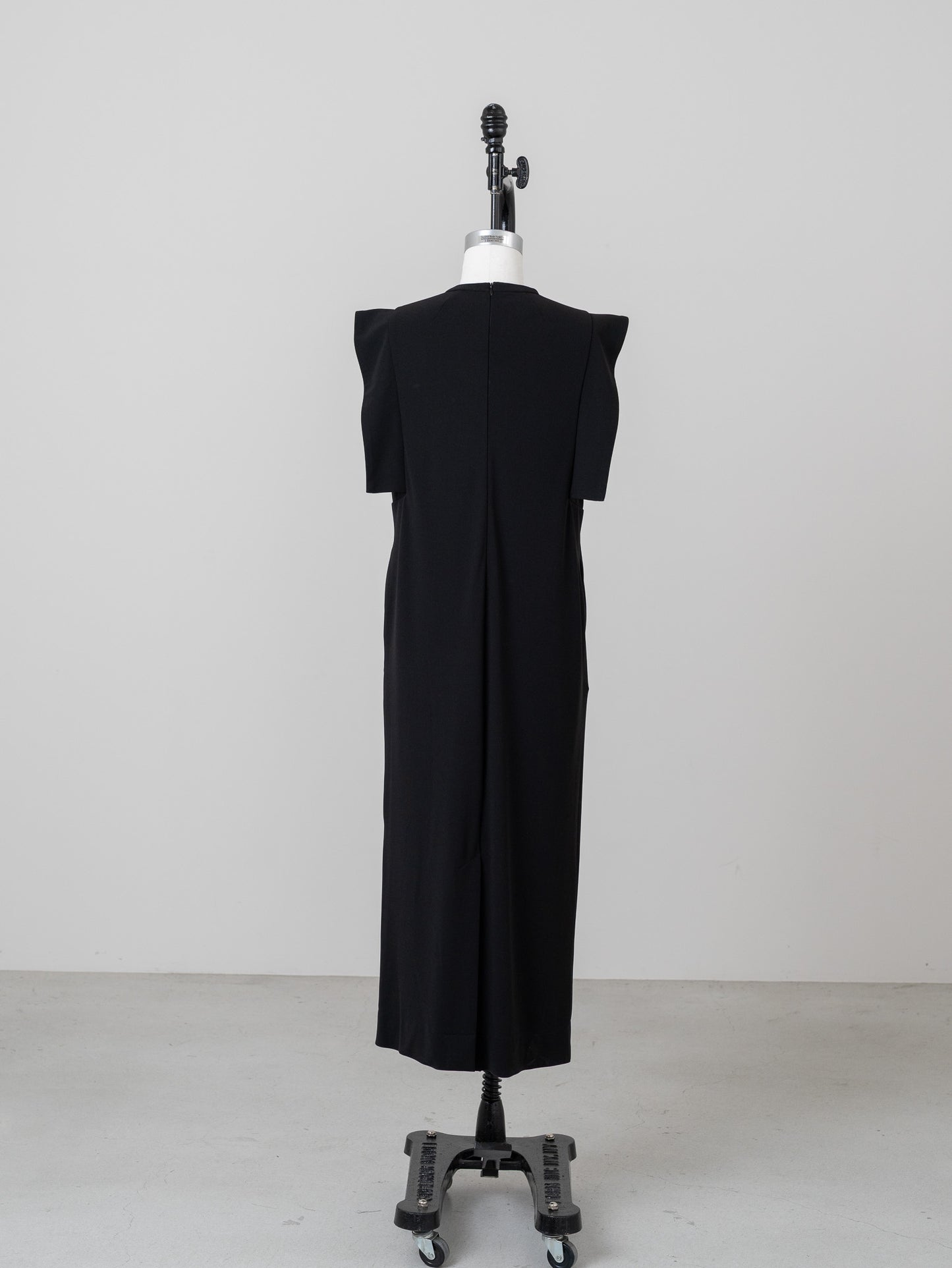 【PRE ORDER】Melt Flow Dress