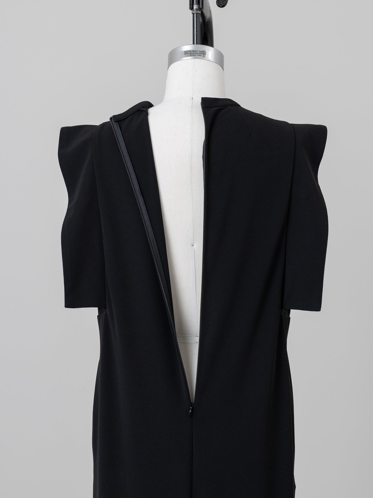 【PRE ORDER】Melt Flow Dress