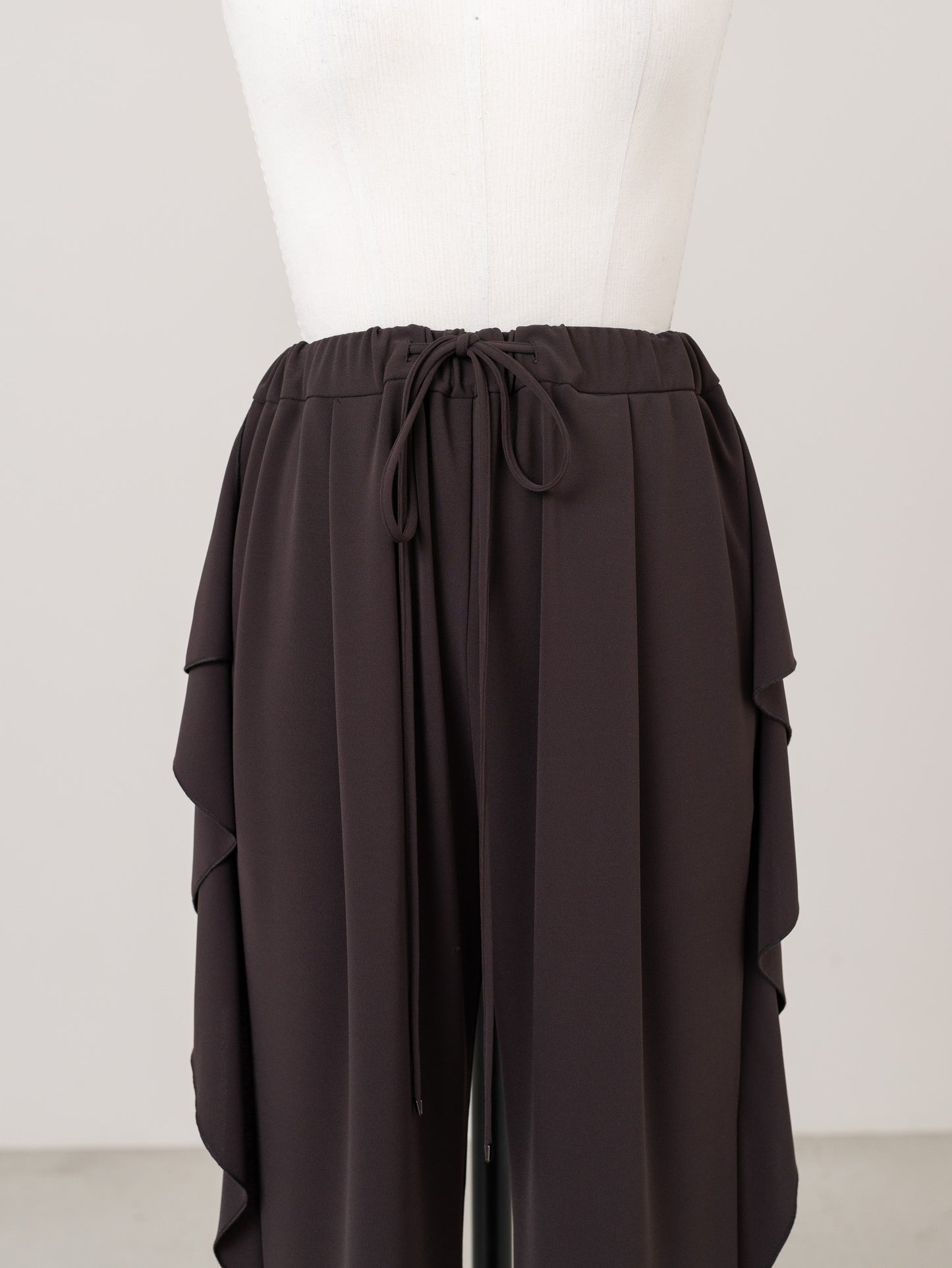 【PRE ORDER】Melt Ruffle Pants