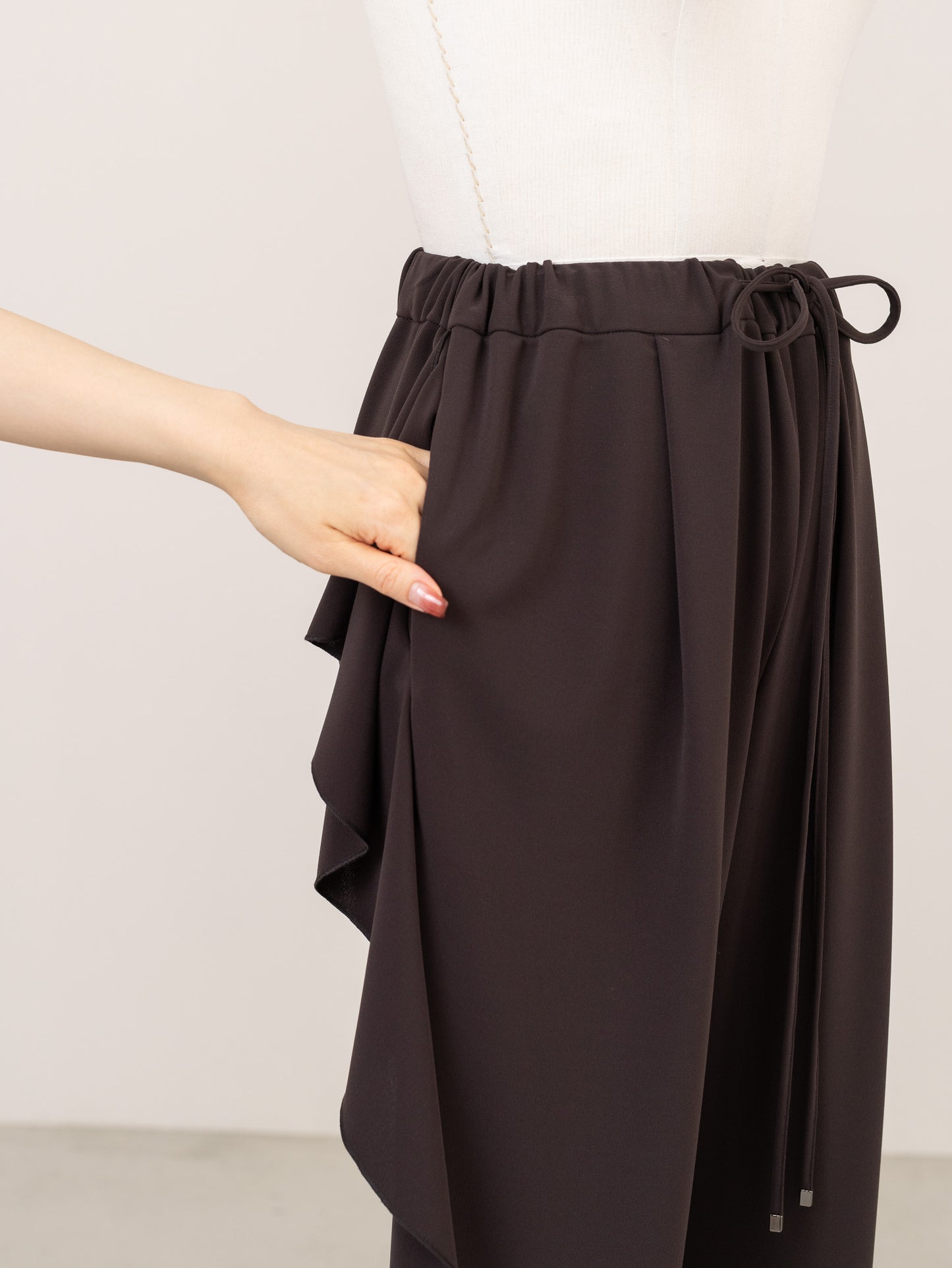 【PRE ORDER】Melt Ruffle Pants