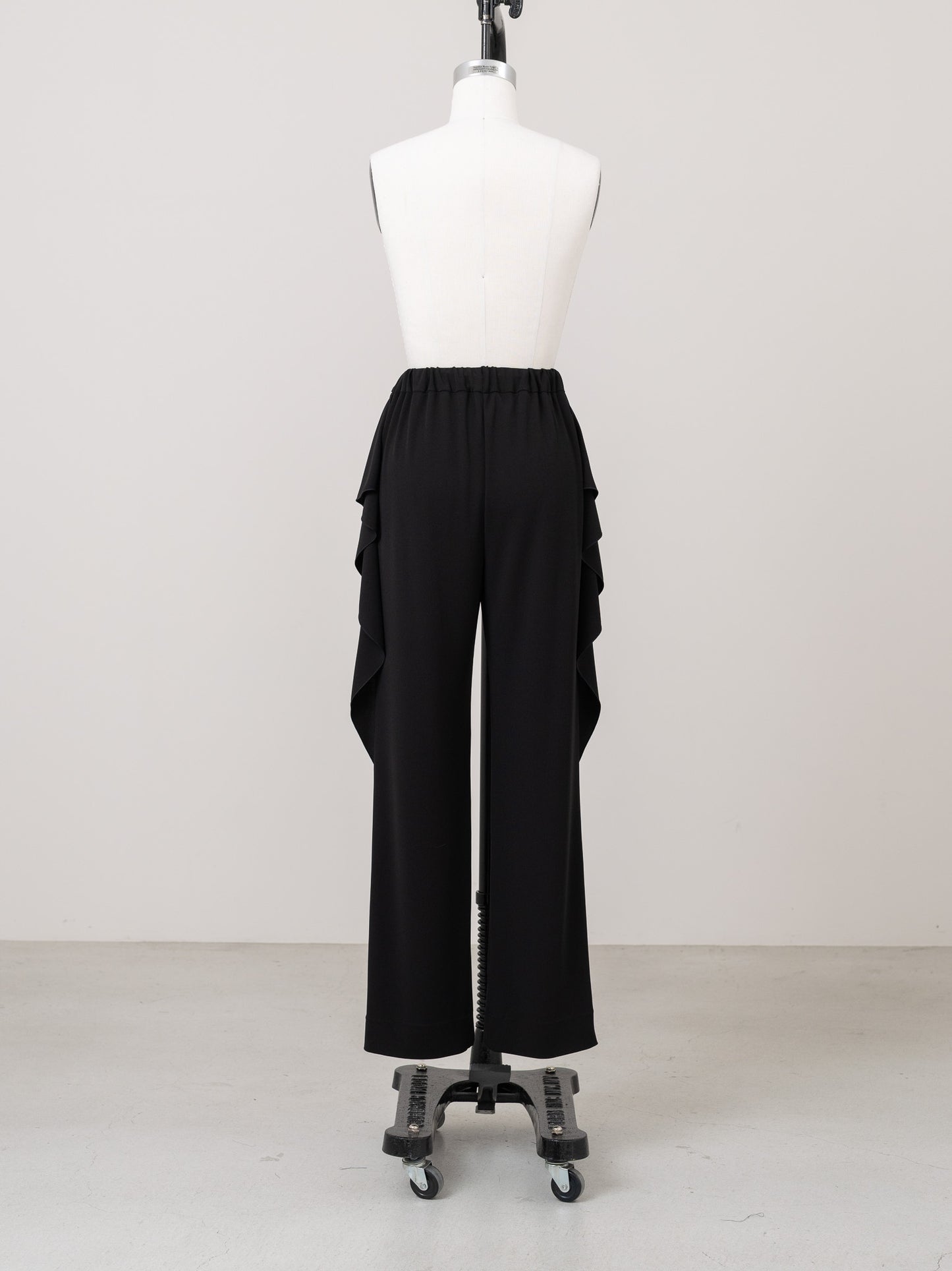 【PRE ORDER】Melt Ruffle Pants