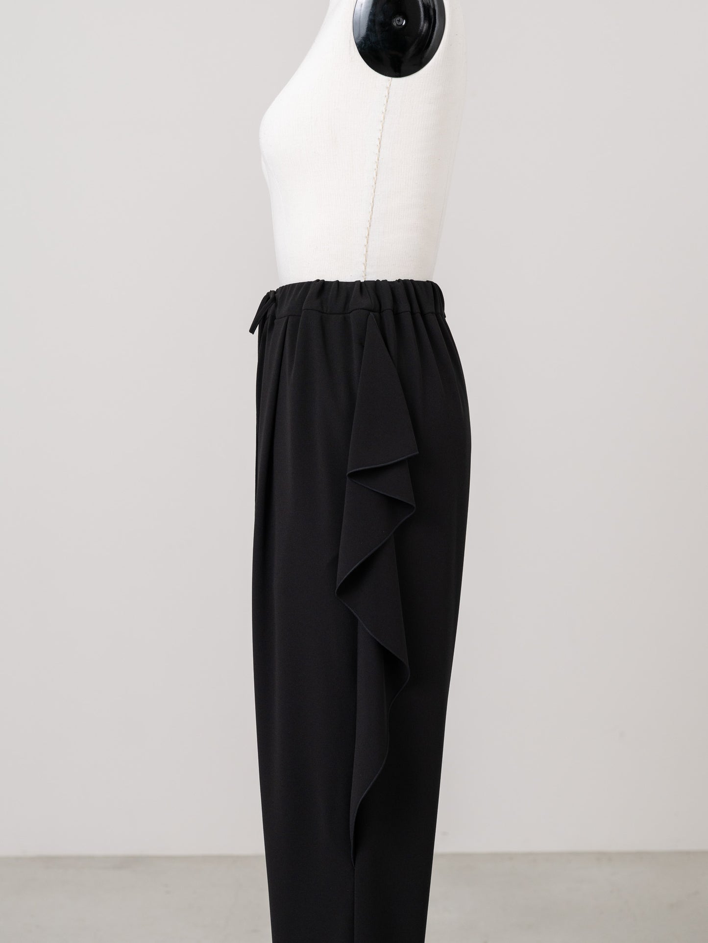 【PRE ORDER】Melt Ruffle Pants