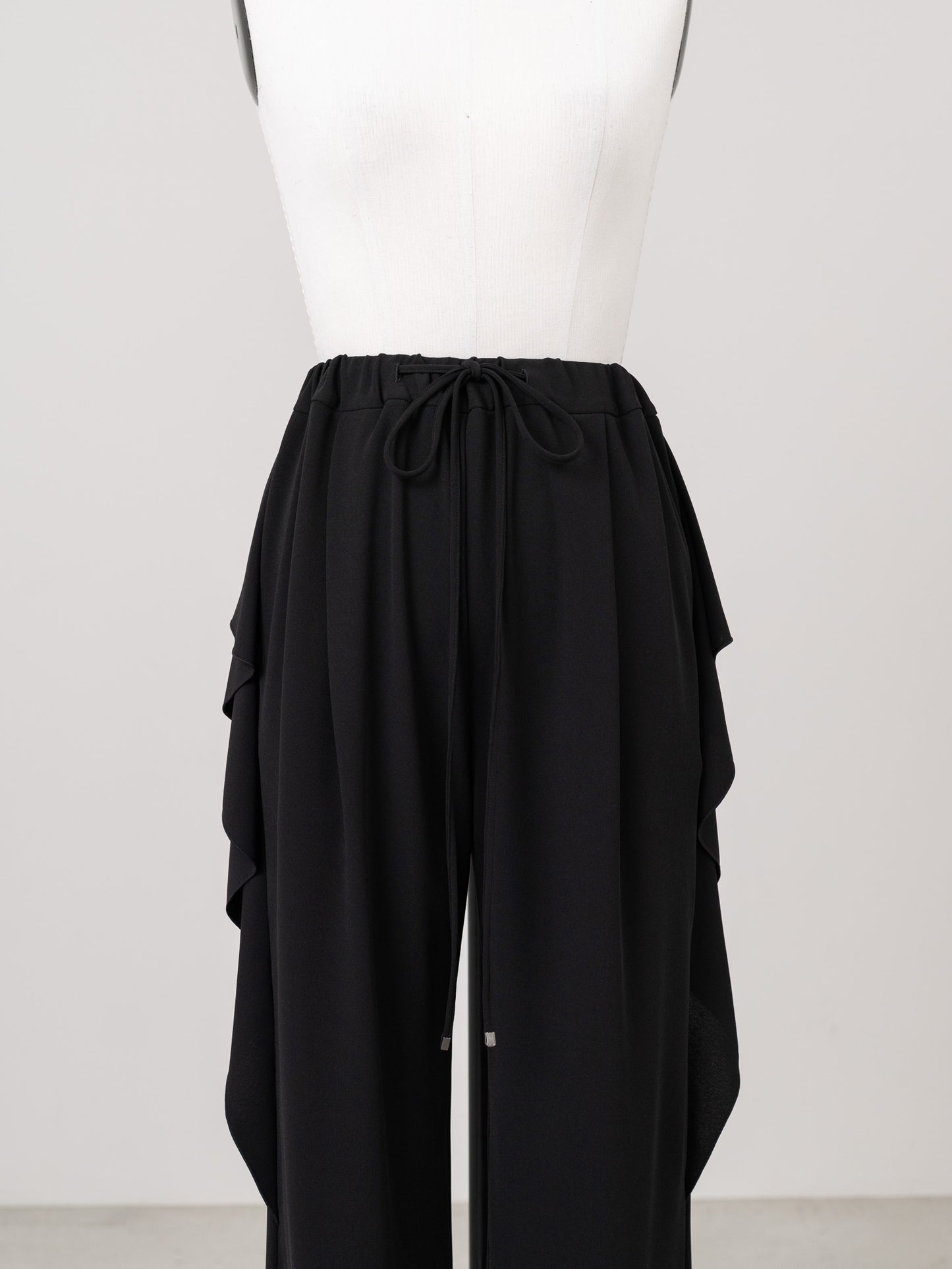 【PRE ORDER】Melt Ruffle Pants