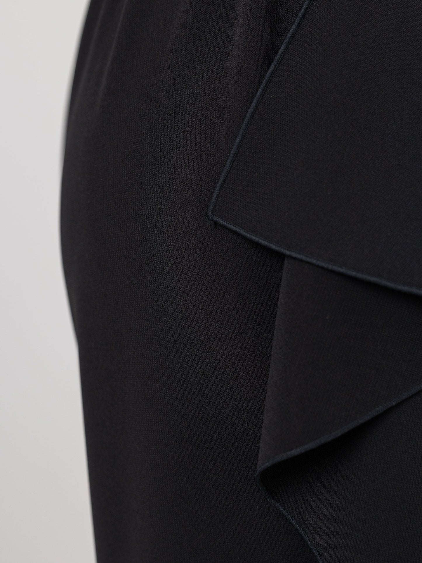【PRE ORDER】Melt Ruffle Pants
