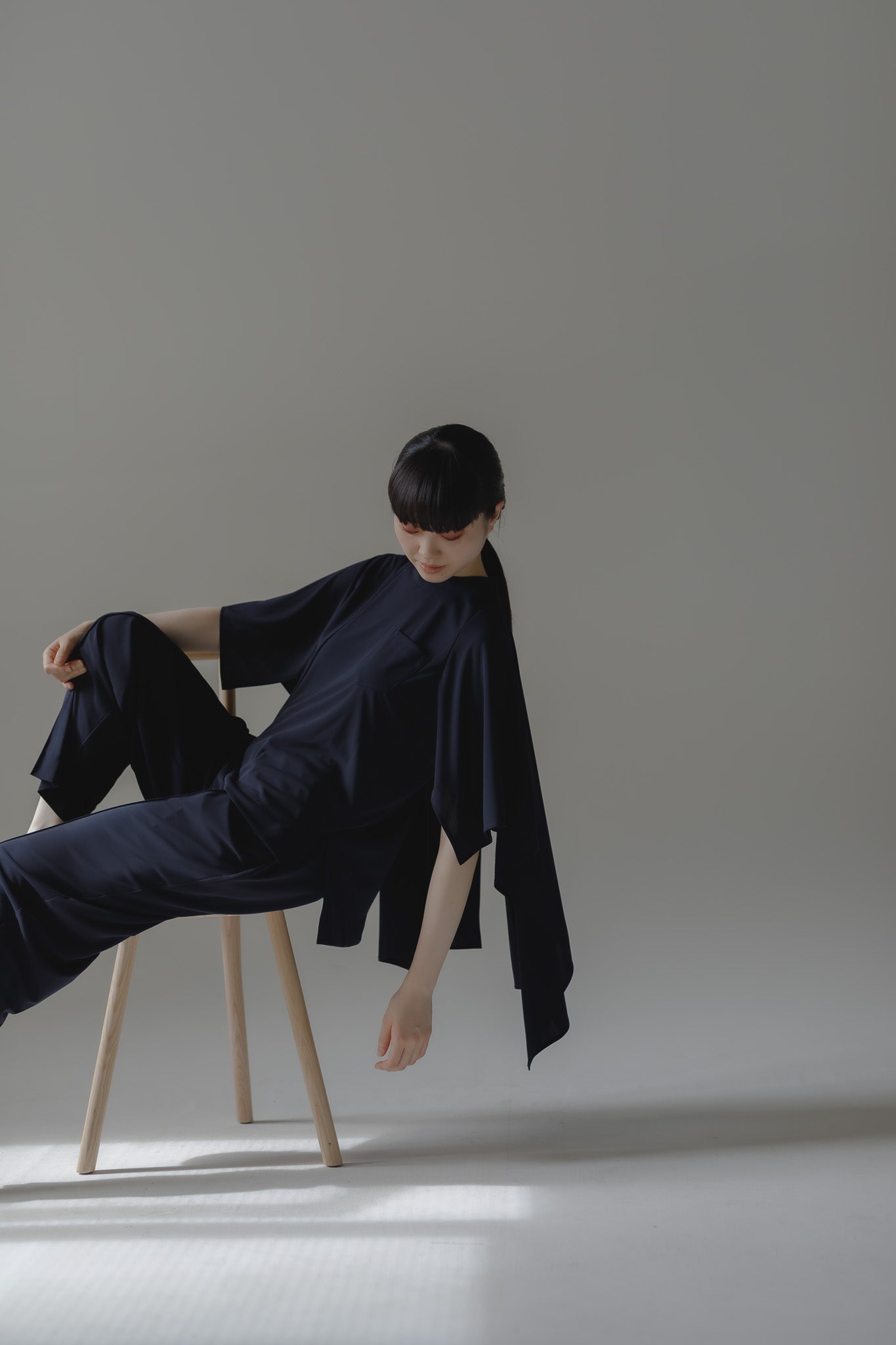 PREORDER】MELT TOPS (DARKNAVY) – IORE