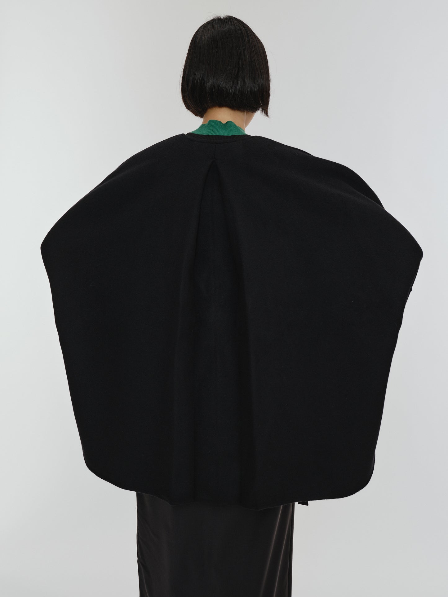 【PREORDER】PONCHO COAT / BLACK