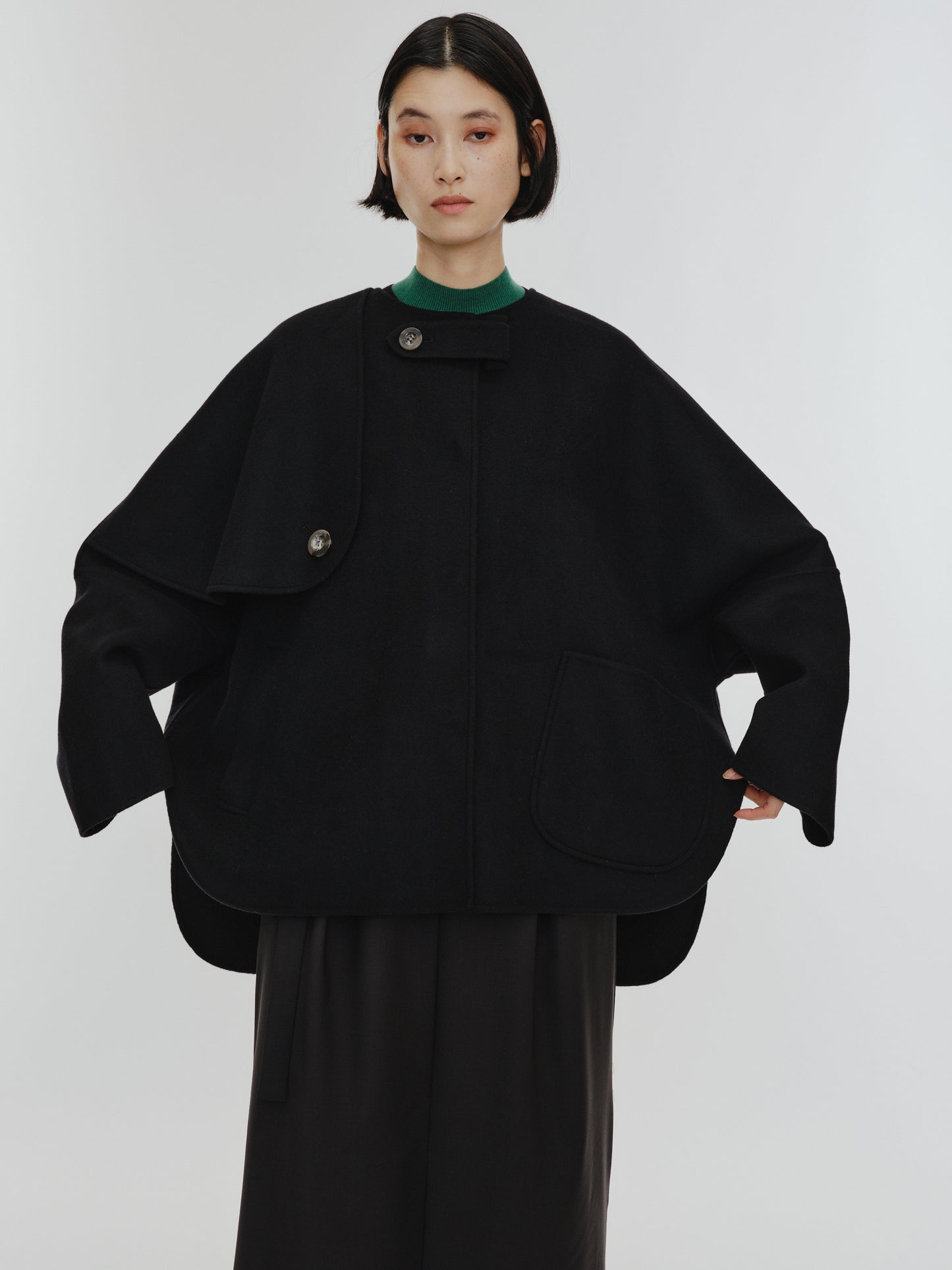 【PREORDER】PONCHO COAT / BLACK