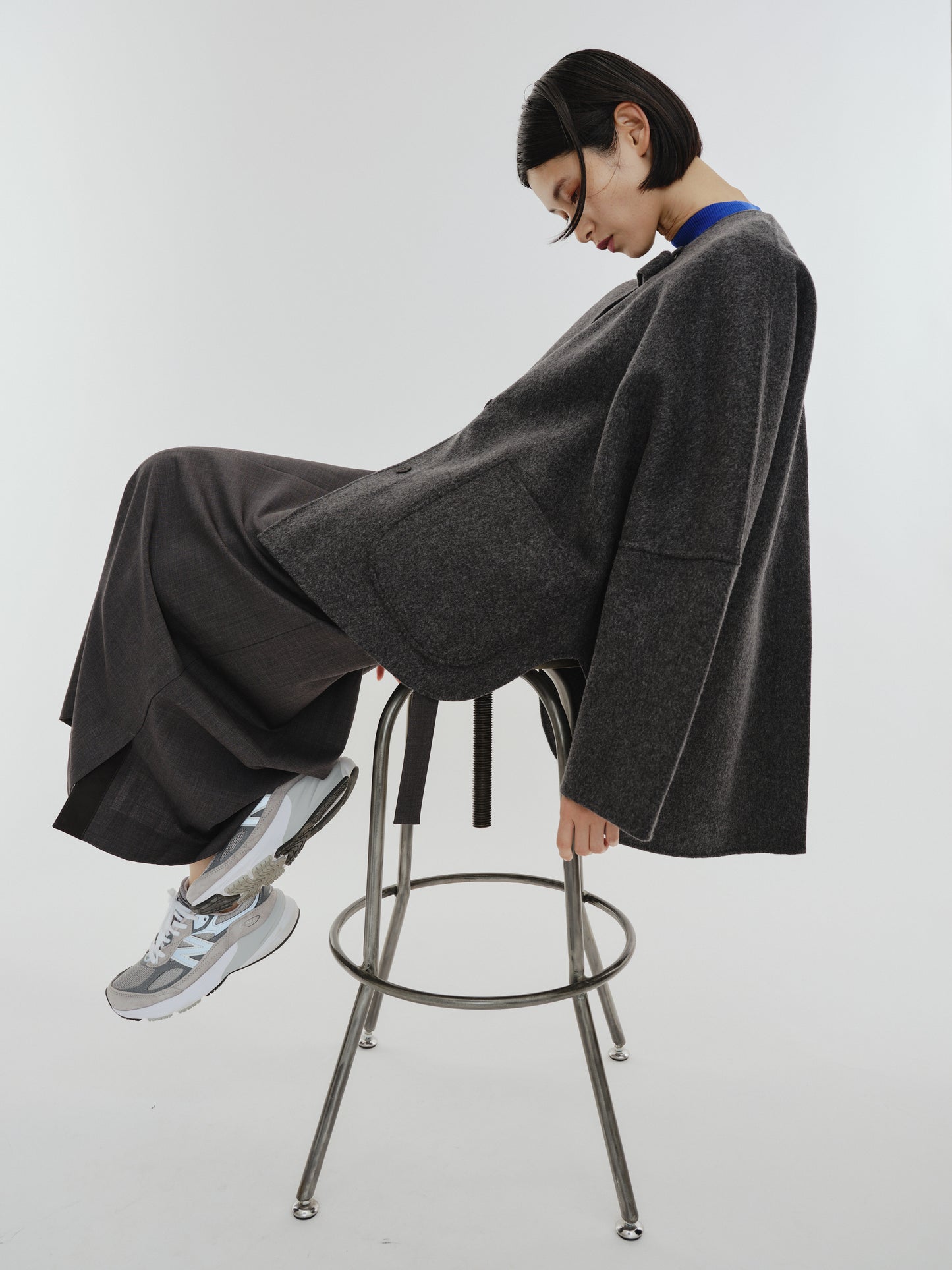 【PREORDER】PONCHO COAT / CHARCOAL GRAY