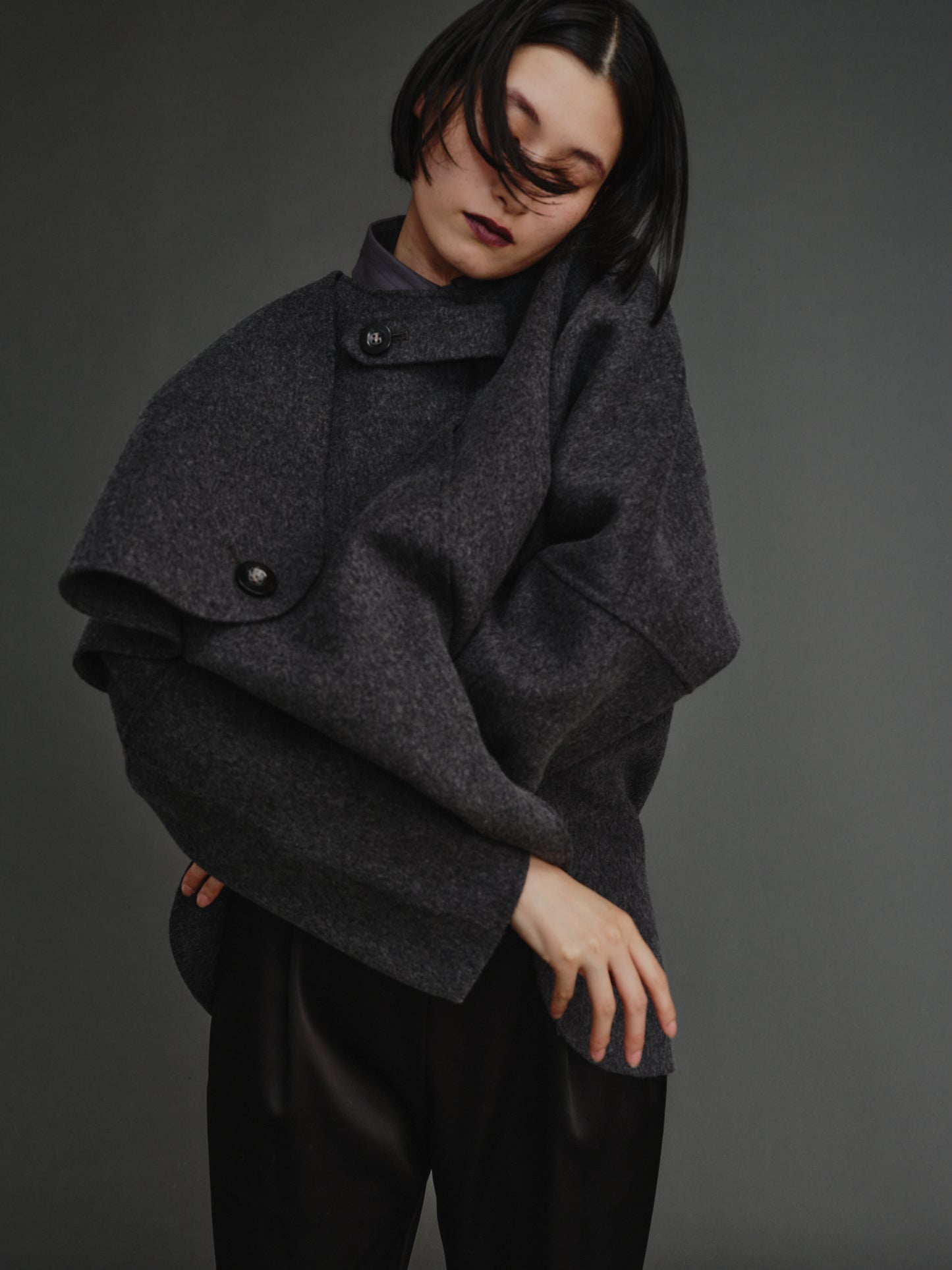 【PREORDER】PONCHO COAT / CHARCOAL GRAY