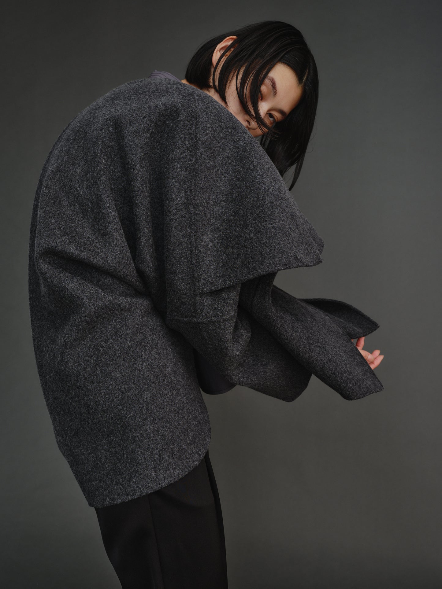 【PREORDER】PONCHO COAT / CHARCOAL GRAY