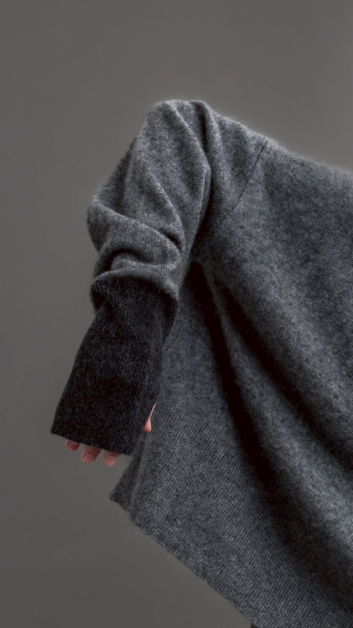 11/28発売 Cashmere silk blend knit(GRAY)