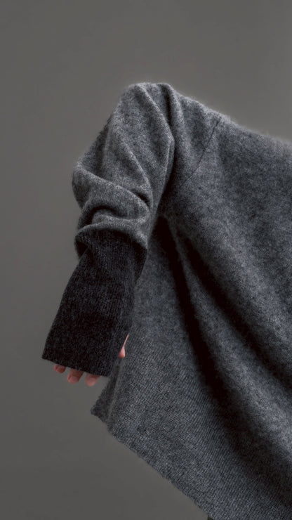 11/28発売 Cashmere silk blend knit(GRAY)