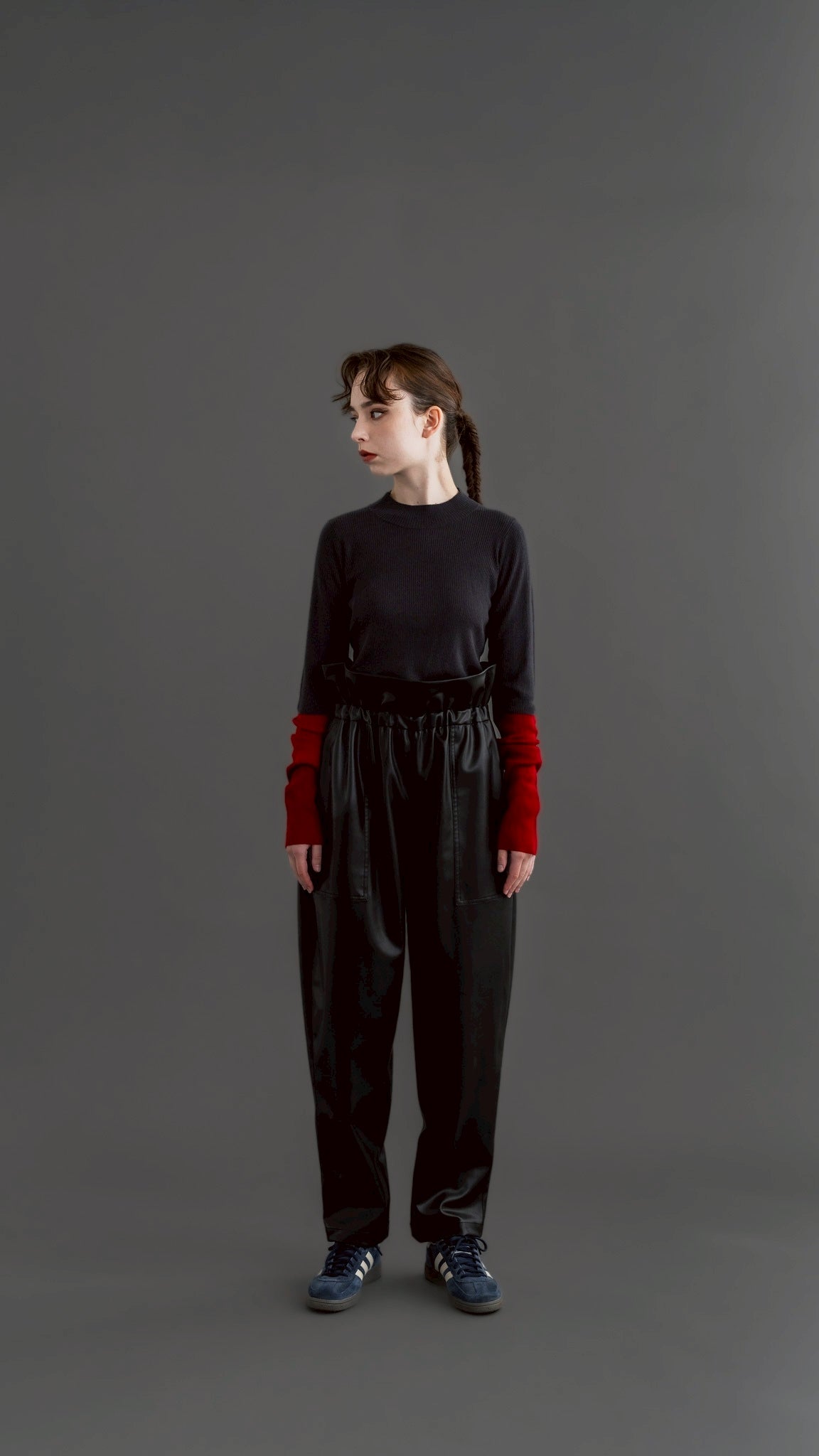 【PRE-ORDER】Petal Leather Pants(1color)