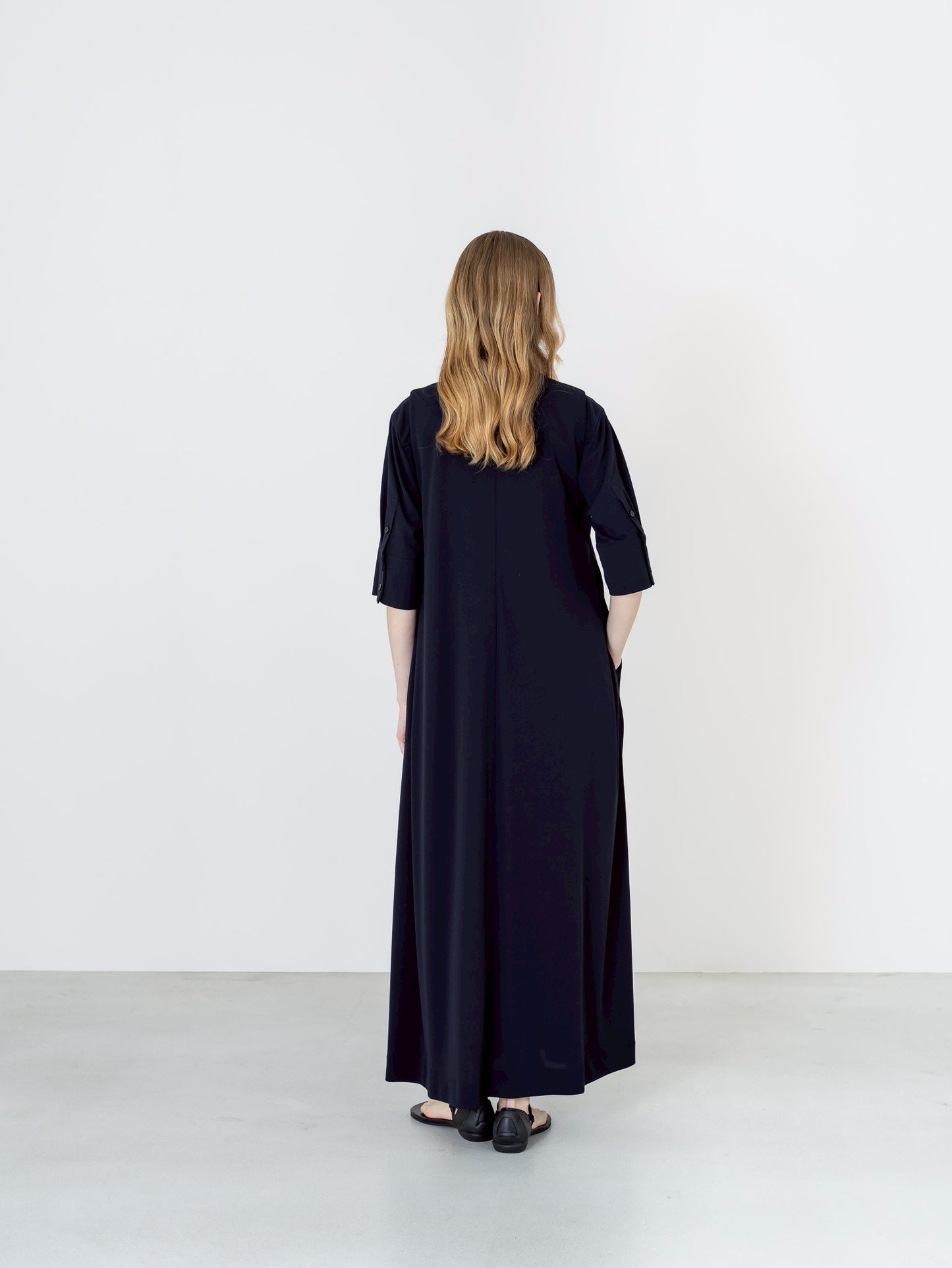 【PRE-ORDER】MELT DRESS(NAVY)
