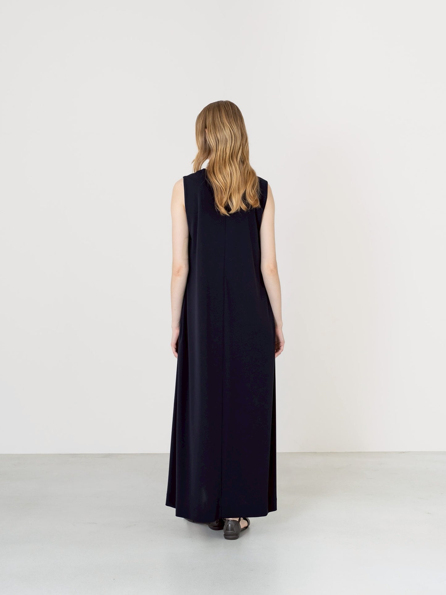 【PRE-ORDER】MELT DRESS(NAVY)